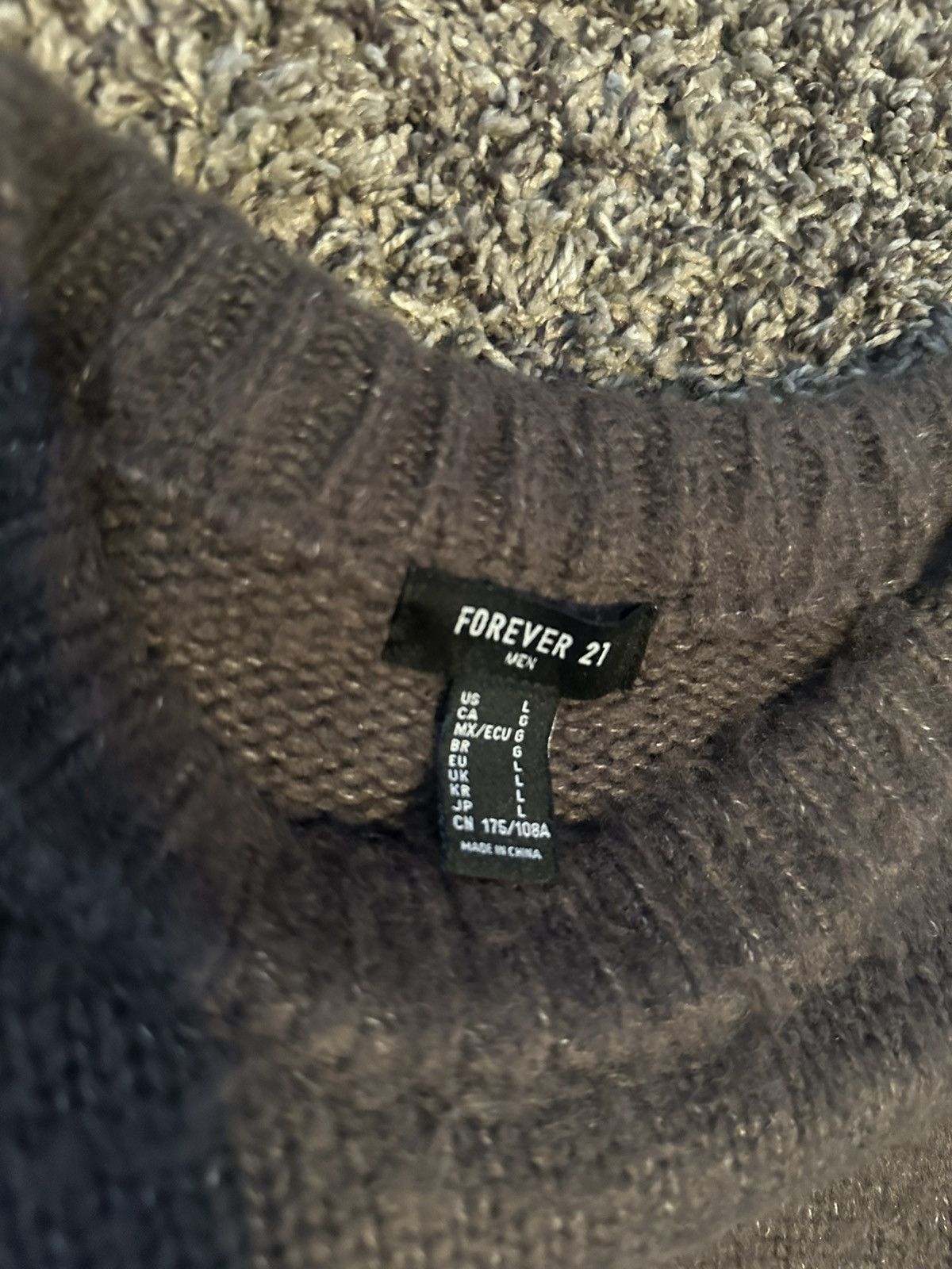 Forever 21 Forever 21 Knit Sweater Long Sleeve Size Large gray Type Size US L / EU 52-54 / 3 - 3 Thumbnail