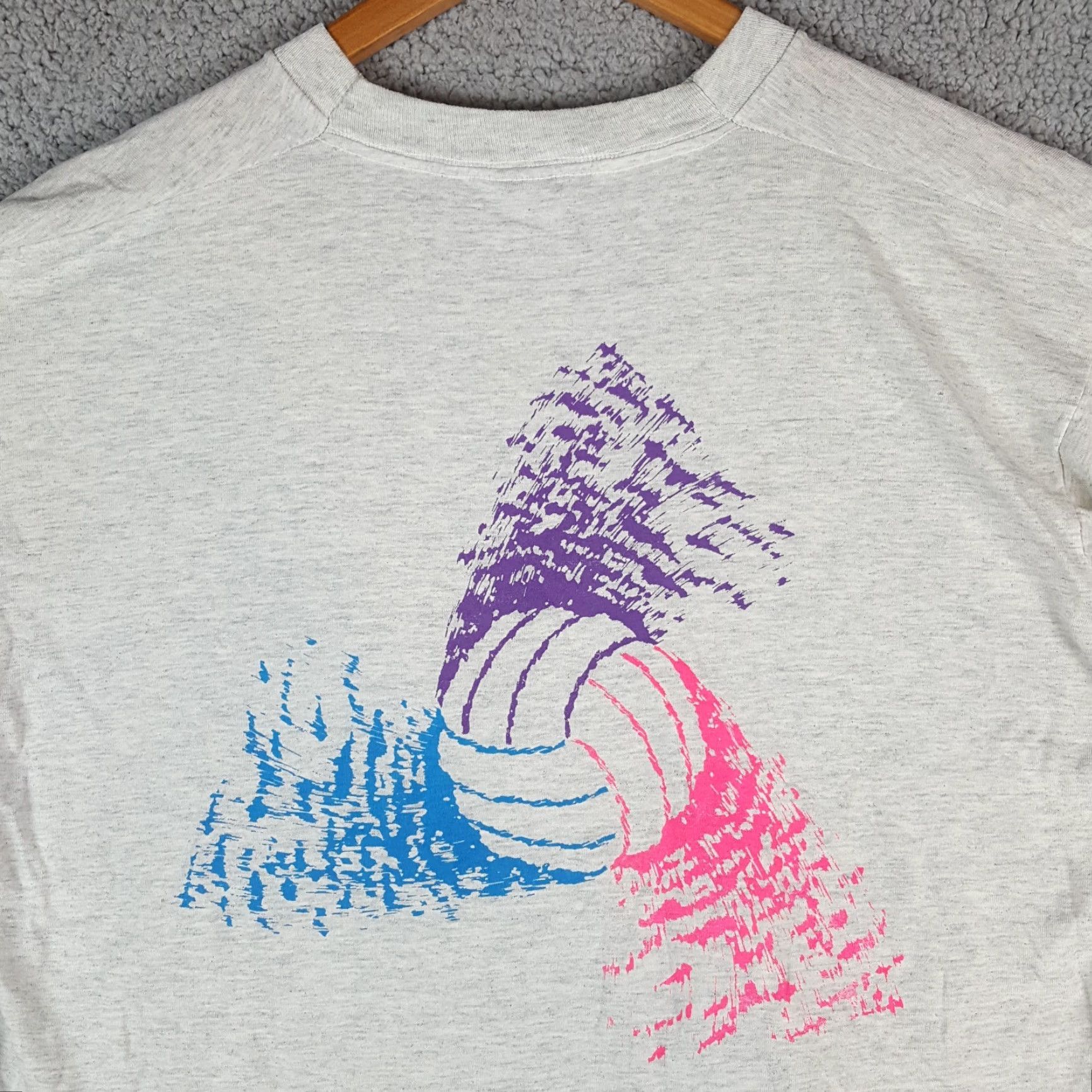 Vintage VINTAGE Milligan University Volleyball Shirt XL Mens 1990s 90s College Sports T Shirt Gray Cotton Embroidered Logo Size US XL / EU 56 / 4 - 5 Thumbnail