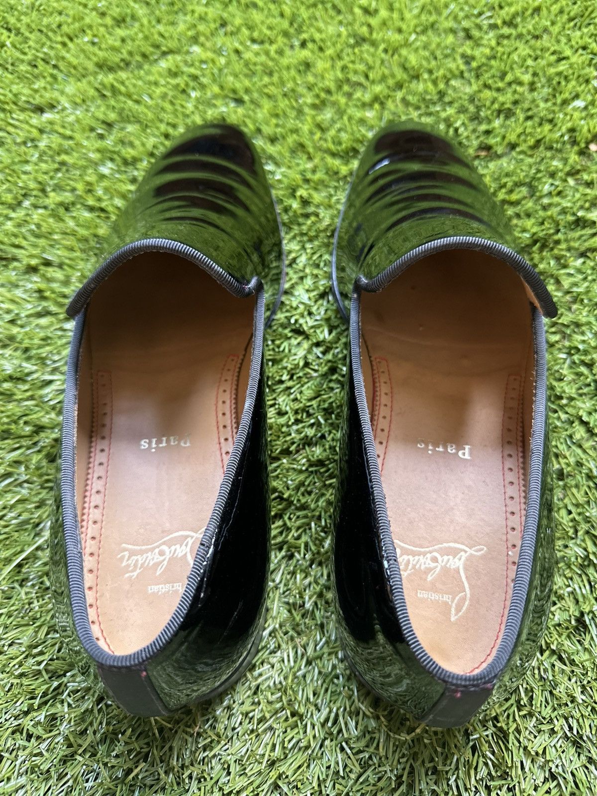 Christian Louboutin Christian Louboutin, 40 Dandelion Flat Loafer Patent Black Size US 7 / EU 40 - 4 Thumbnail