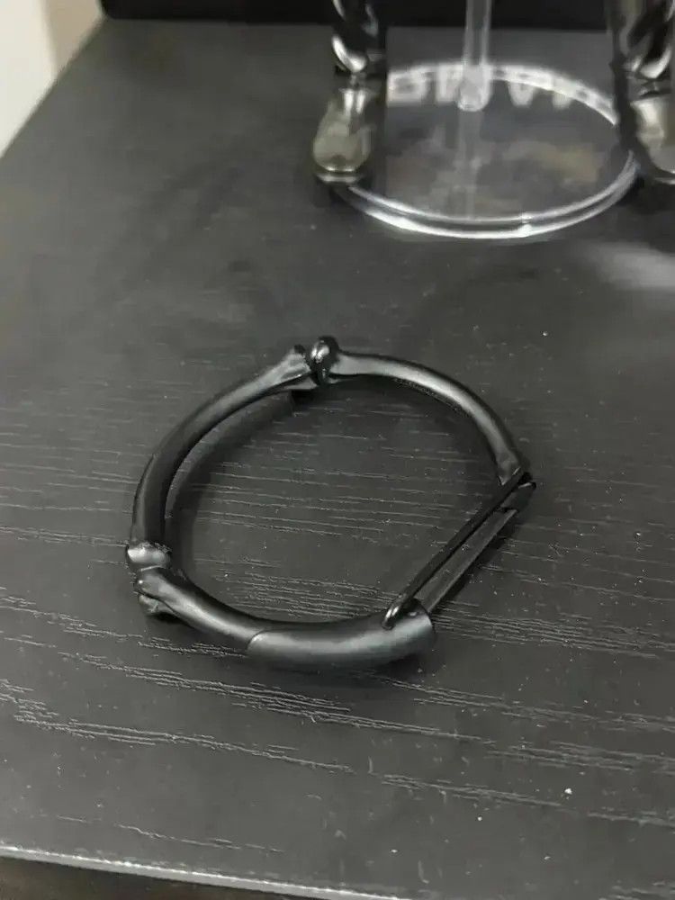 Takahiromiyashita The Soloist. Takahiromiyashita The Soloist 925 silver Bone Bracelet Size ONE SIZE - 1 Thumbnail