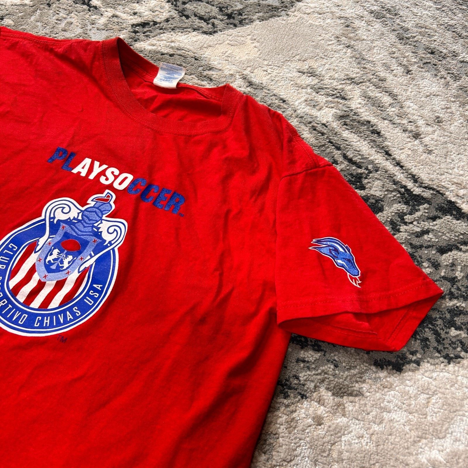 Gildan Y2K T Shirt Mens Large Red Club Deportivo Chivas USA Size US L / EU 52-54 / 3 - 4 Thumbnail