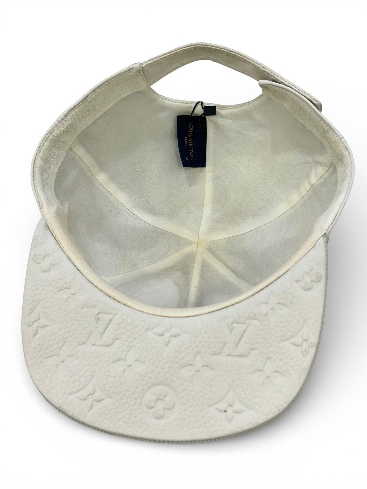 Louis Vuitton Louis Vuitton White Taurillon Monogram Hat Size ONE SIZE - 11 Thumbnail