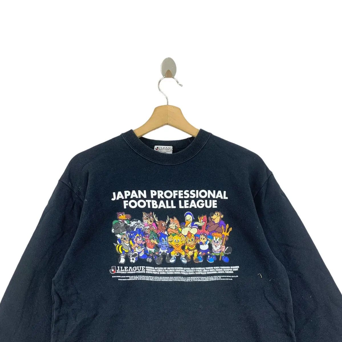 Vintage Vintage J LEAGUE JAPAN Football Mascot Anime Sweatshirt Size L / US 10 / IT 46 - 2 Thumbnail