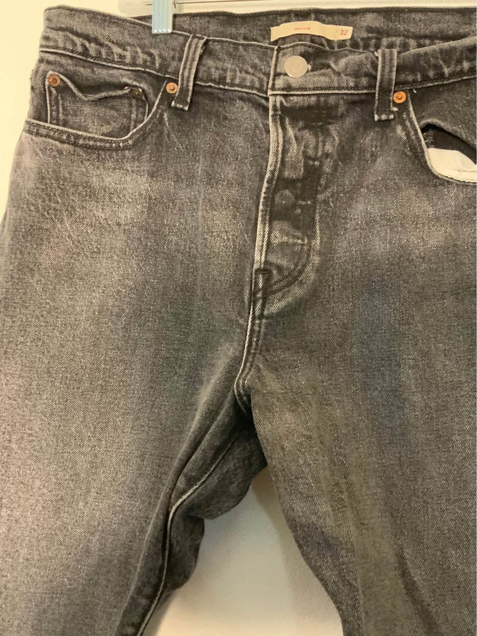 Levi's Vintage Clothing Vintage Levis Jeans Men's W32, washed Black Denim. Size US 32 / EU 48 - 3 Thumbnail