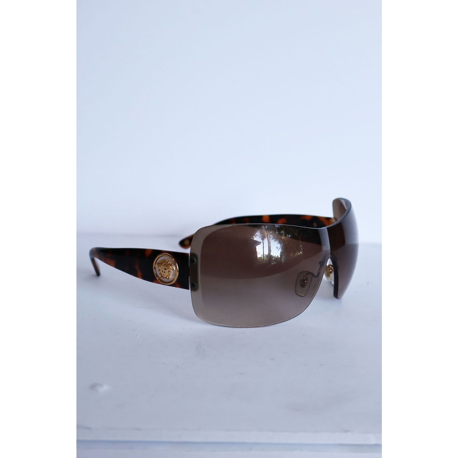 Versace Vintage VERSACE Y2K Polarized Shield Sunglasses Size ONE SIZE - 2 Thumbnail
