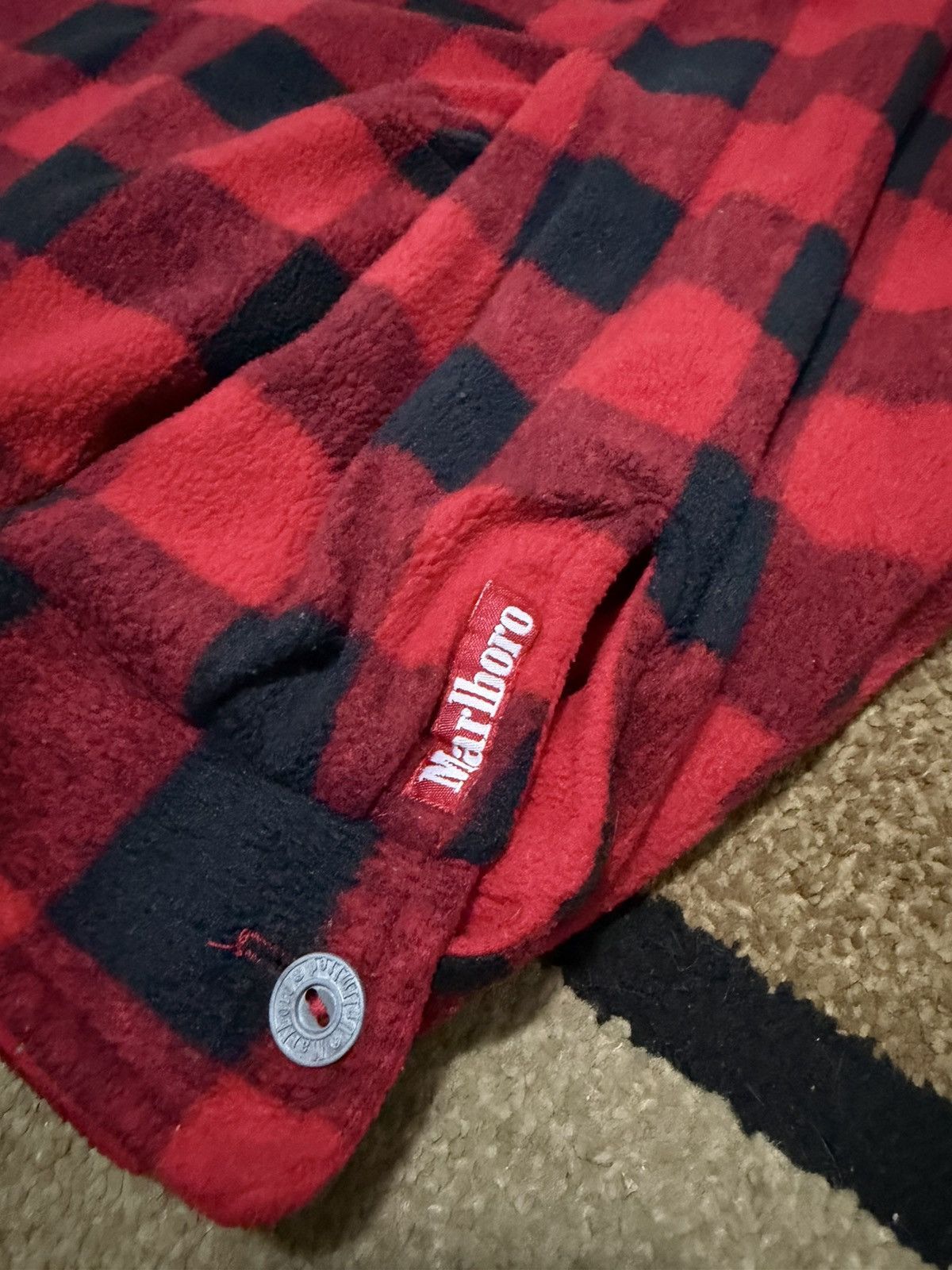 Marlboro Unlimited Marlboro Unlimited Reversible Quarterzip Fleece Size US L / EU 52-54 / 3 - 4 Thumbnail