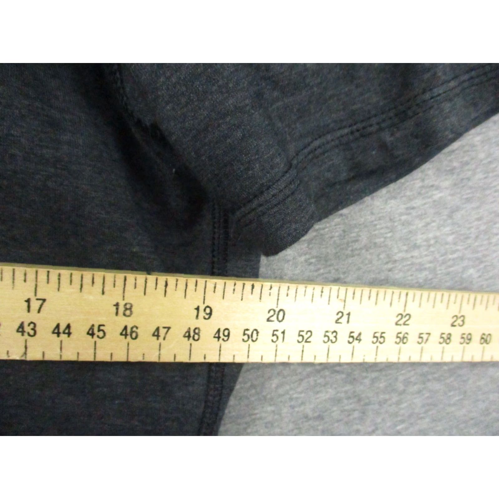 Lululemon Lululemon Golf Polo Shirt Gray Solid Polo Mens Large Live In Practice Tech Pique Short Sleeve Knit Shirt 40 Chest Regular fit Size US L / EU 52-54 / 3 - 4 Thumbnail