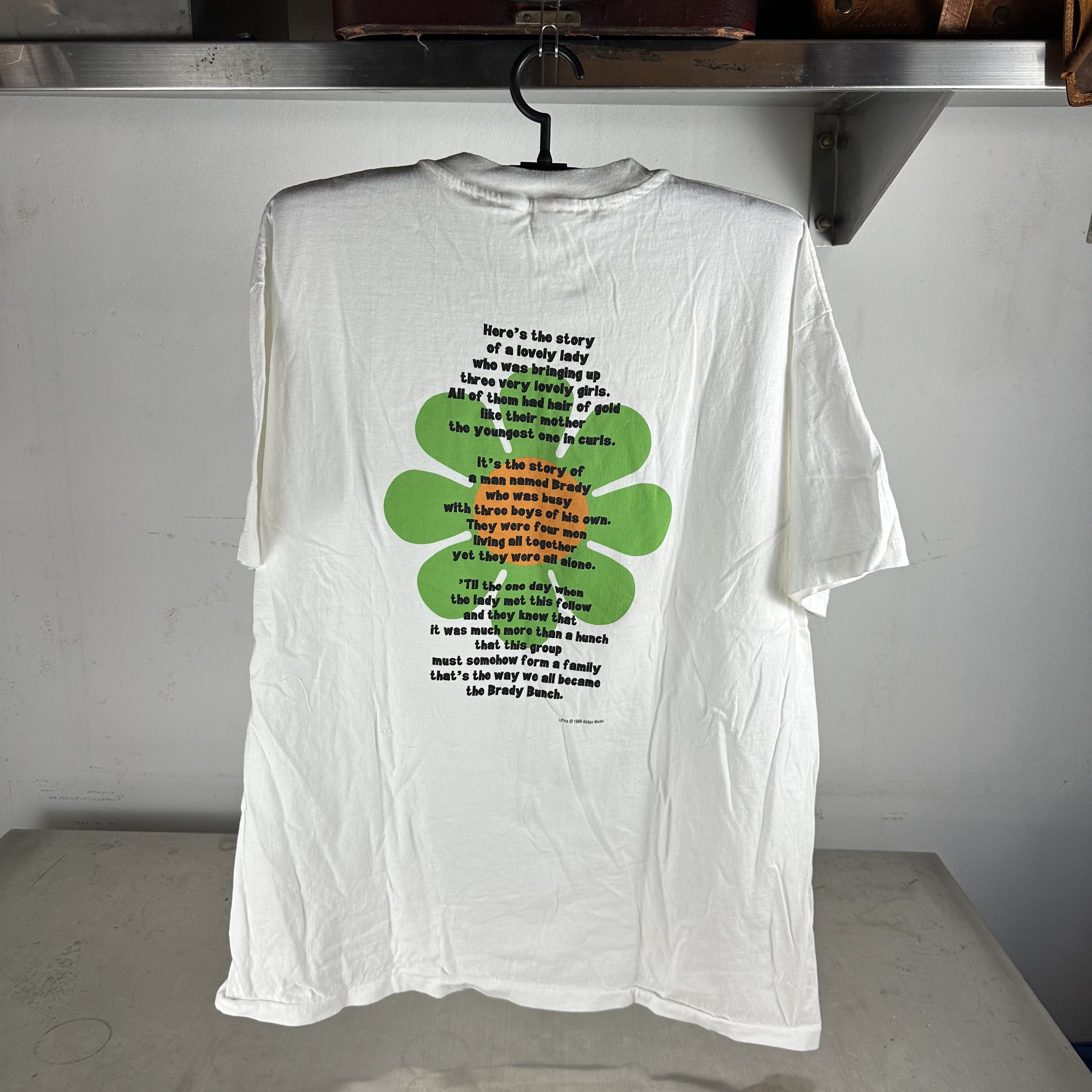 Vintage ​Vintage 1995 The Brady Bunch Movie Promo T-shirt Size US XL / EU 56 / 4 - 3 Thumbnail