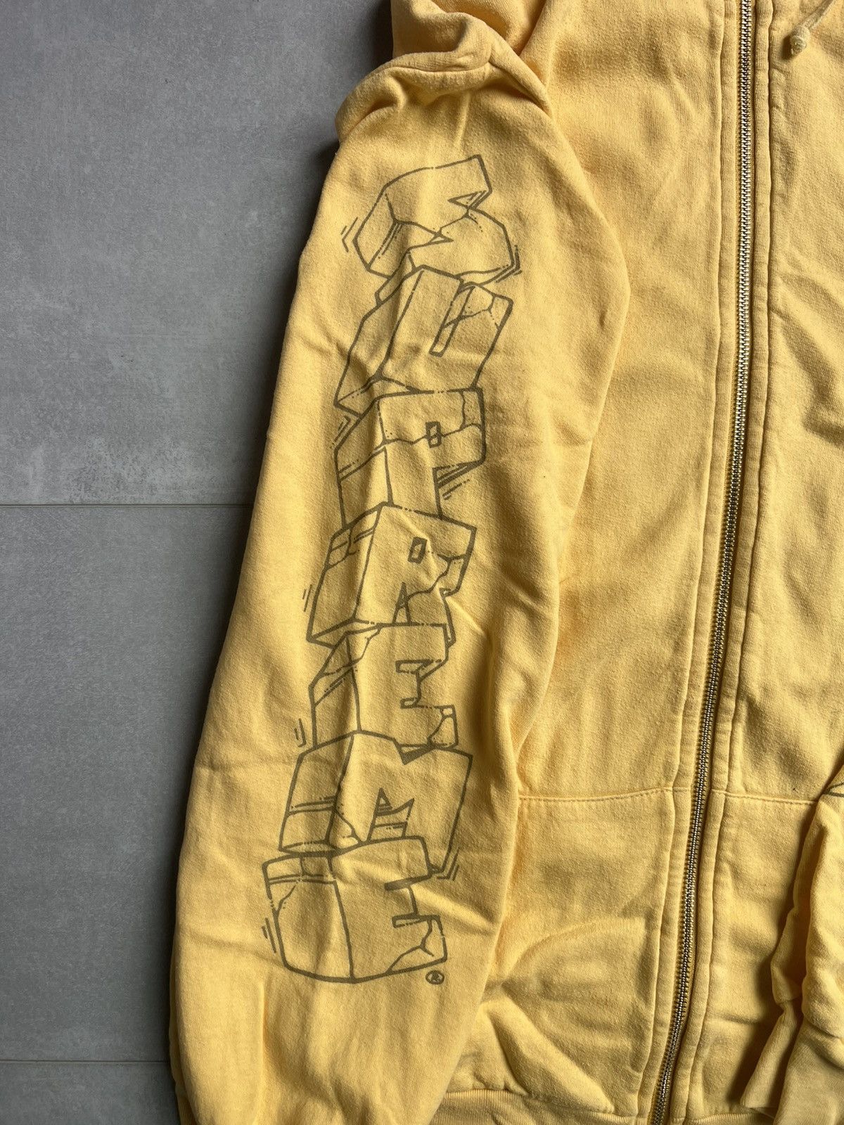 Supreme Archival Supreme x Phase 2 Graffiti Sleeve Zip-Up - Yellow Size US L / EU 52-54 / 3 - 2 Thumbnail