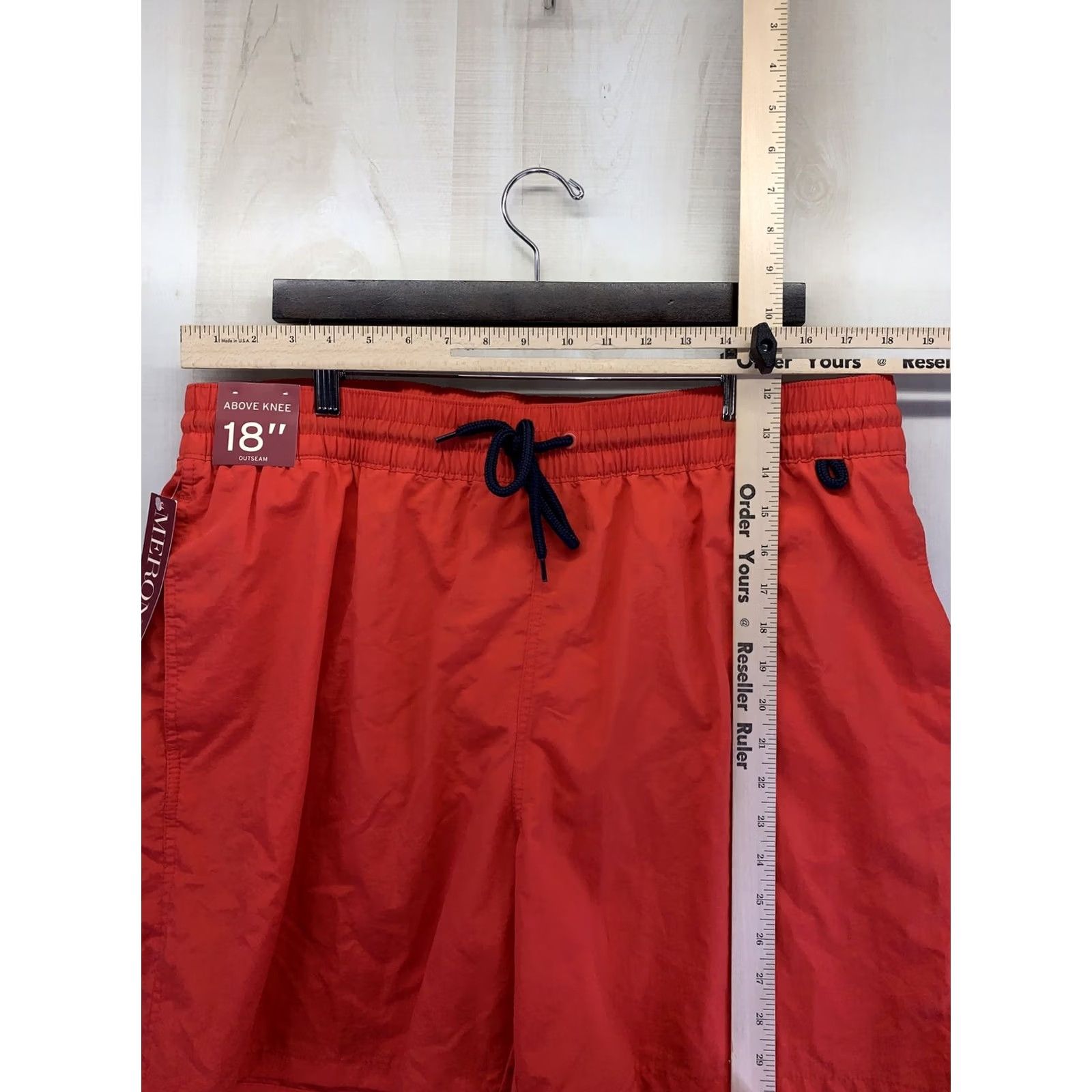 Merona Merona Board Shorts Mens Red 18” Outseam XL Above The Knee NWT-7068 Size US 36 / EU 52 - 2 Thumbnail