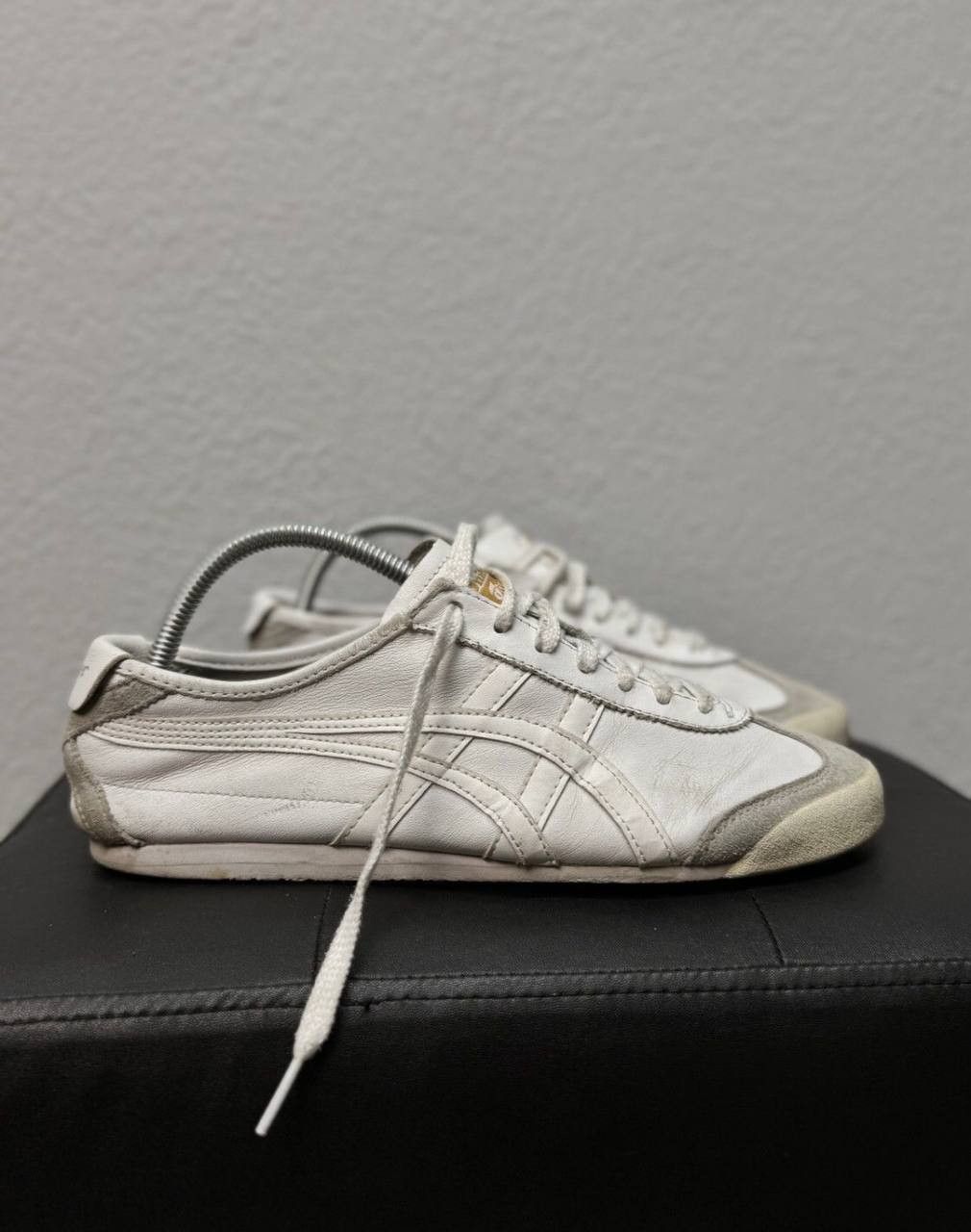 Asics × Onitsuka Tiger × Vintage Asics Onitsuka Tiger Mexico 66 Kill Bill Shoes Suede Vintage Size US 7.5 / EU 40-41 - 1 Thumbnail