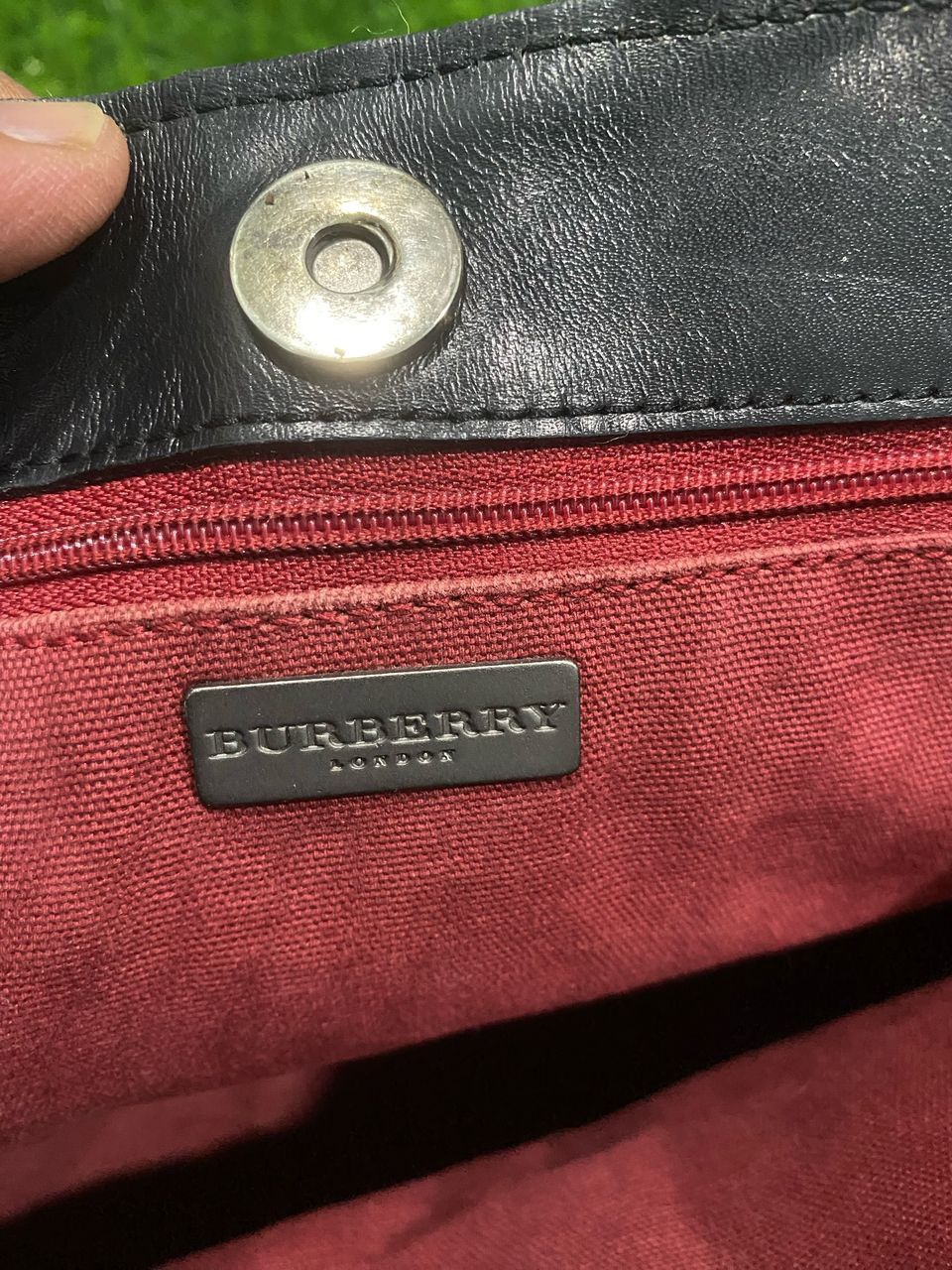 Burberry Authentic Burberry Novachek Wool Tote Bag Size ONE SIZE - 4 Thumbnail