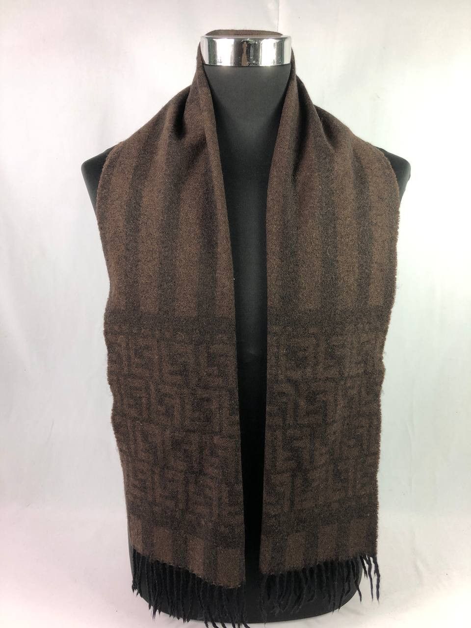 Vintage Vintage Fendi Scarf Muffler Neckwear M293 Size ONE SIZE - 1 Thumbnail