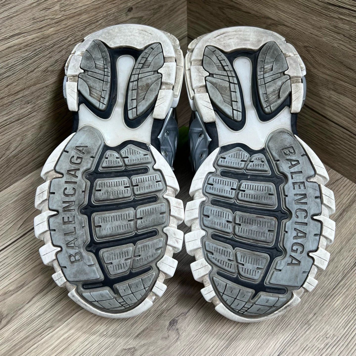 Balenciaga Balenciaga Track Sneakers Size US 8 / EU 41 - 2 Thumbnail