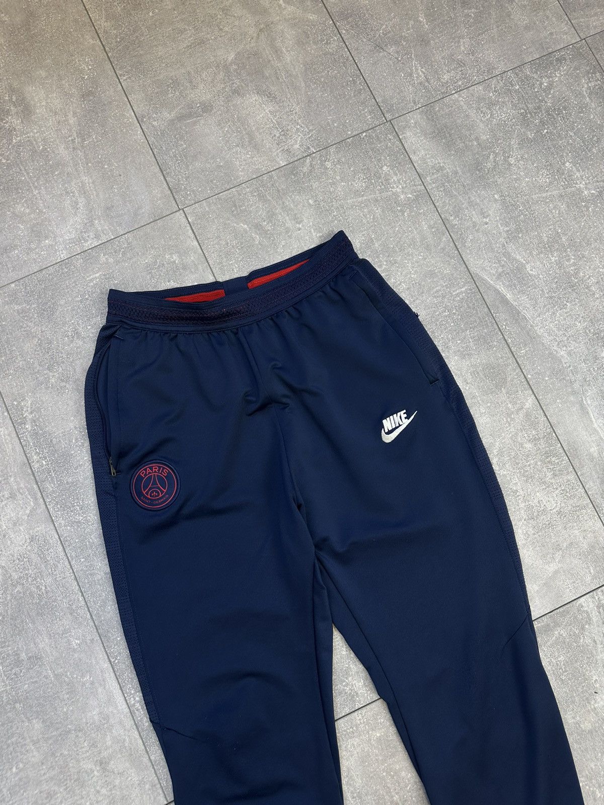 Nike × Vintage Men’s Nike Paris pants soccer swoosh Size US 29 - 3 Thumbnail