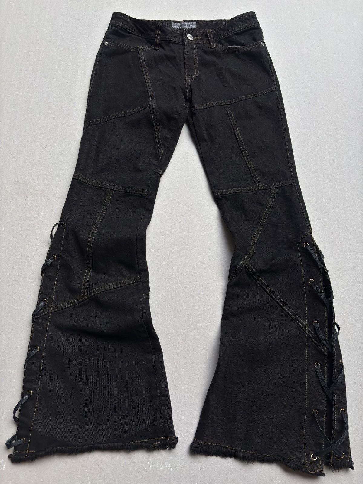 Estacot lace up flare jeans
