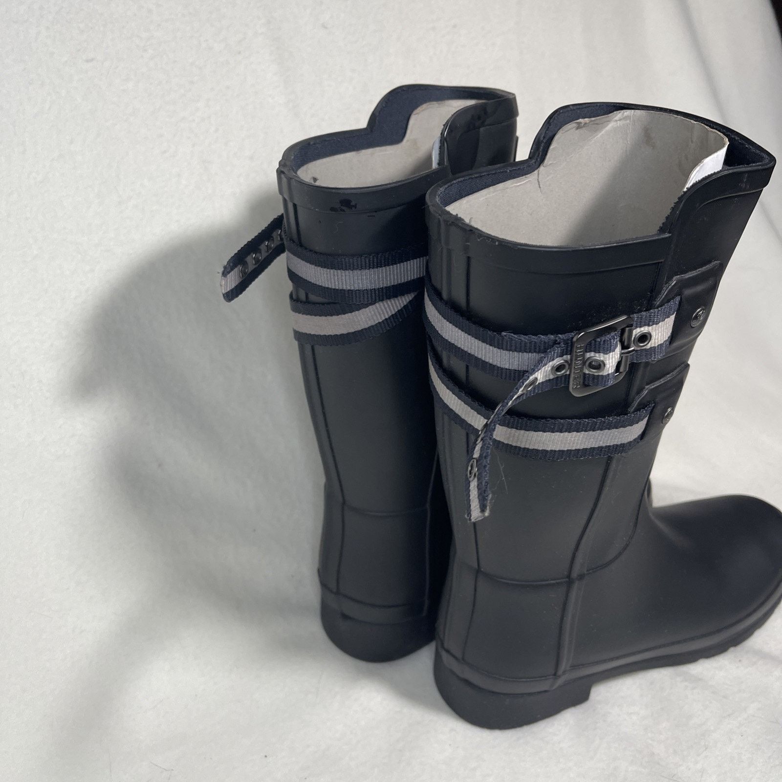 Hunter Hunter Women's Rain Boots - Size 7 US, 12" Tall Size US 7 / IT 37 - 3 Thumbnail