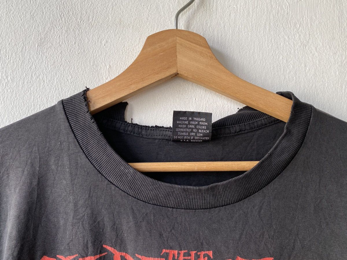 Band Tees Vintage The Exploited Beat The Bastard Distressed Tee Size US L / EU 52-54 / 3 - 7 Thumbnail