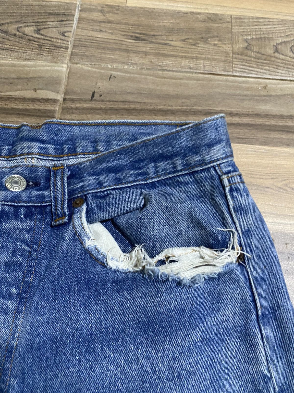 Levi's × Levi's Vintage Clothing × Vintage VINTAGE LEVIS 501 365 DISTRESSED JEANS Size US 29 - 7 Thumbnail