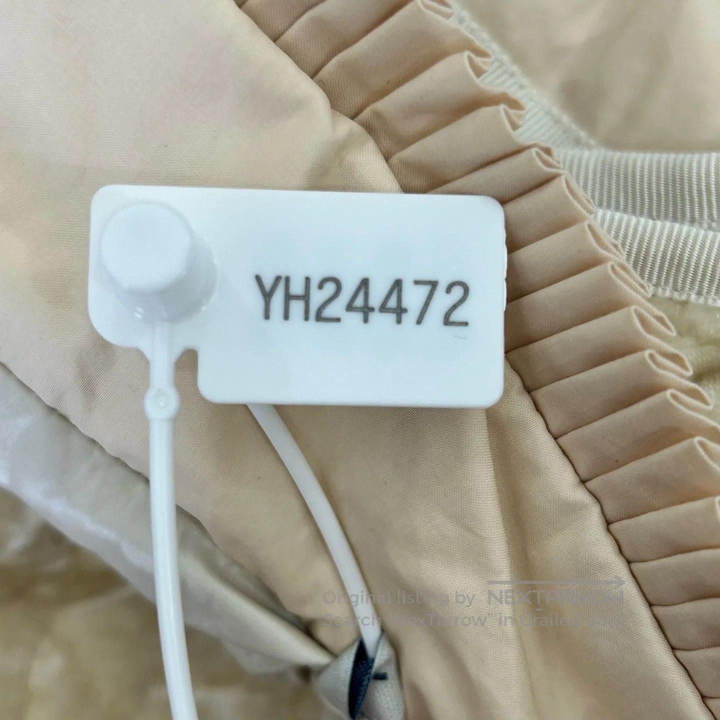 Moncler Moncler size1 Off-white down vest Size S / US 4 / IT 40 - 8 Thumbnail