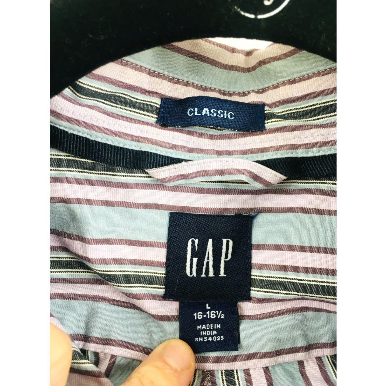 Gap Gap Shirt Men Large 16-16.5 Pink Gray Striped Button Up Long Sleeve Size US L / EU 52-54 / 3 - 6 Thumbnail