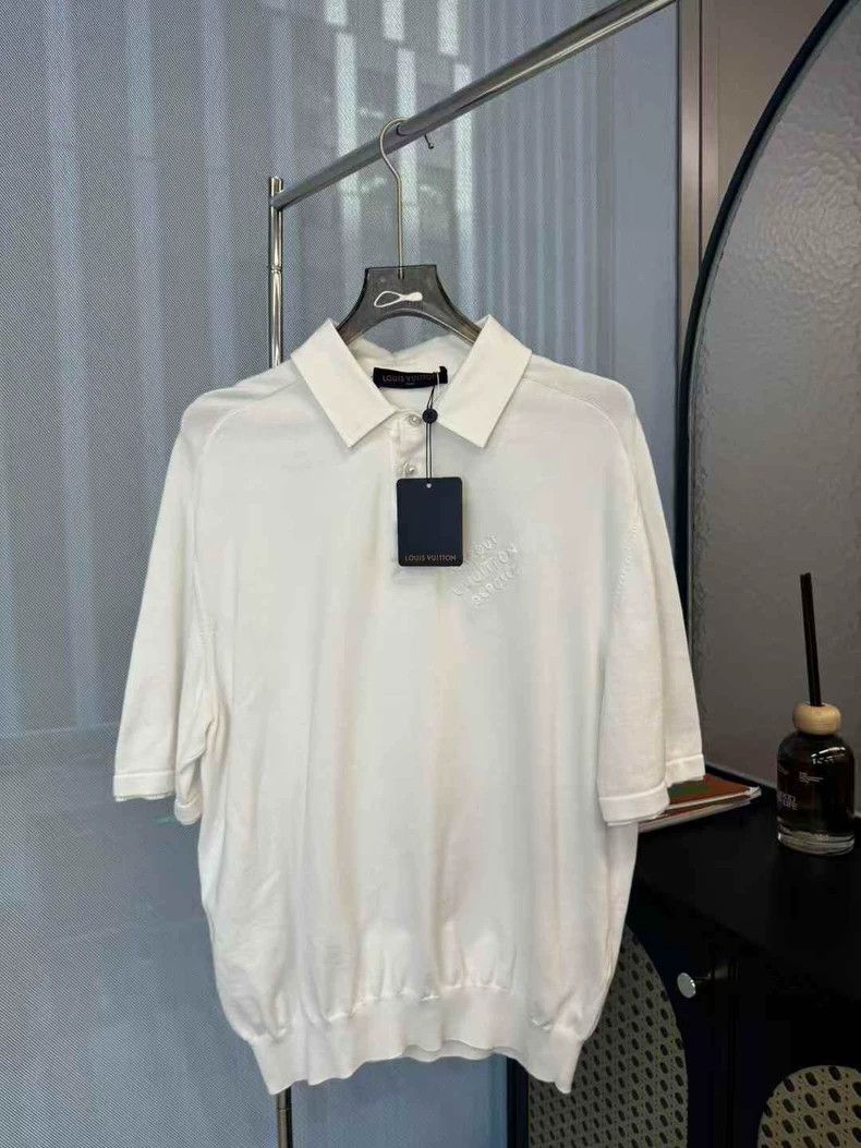 Louis Vuitton Louis Vuitton White feidong pearl polo short sleeve Size US L / EU 52-54 / 3 - 1 Thumbnail