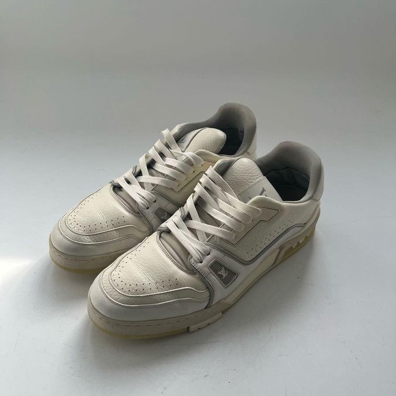 Louis Vuitton Louis Vuitton White Low-Top Trainer Sneakers 0079 Size US 11 / IT 41 - 1 Thumbnail