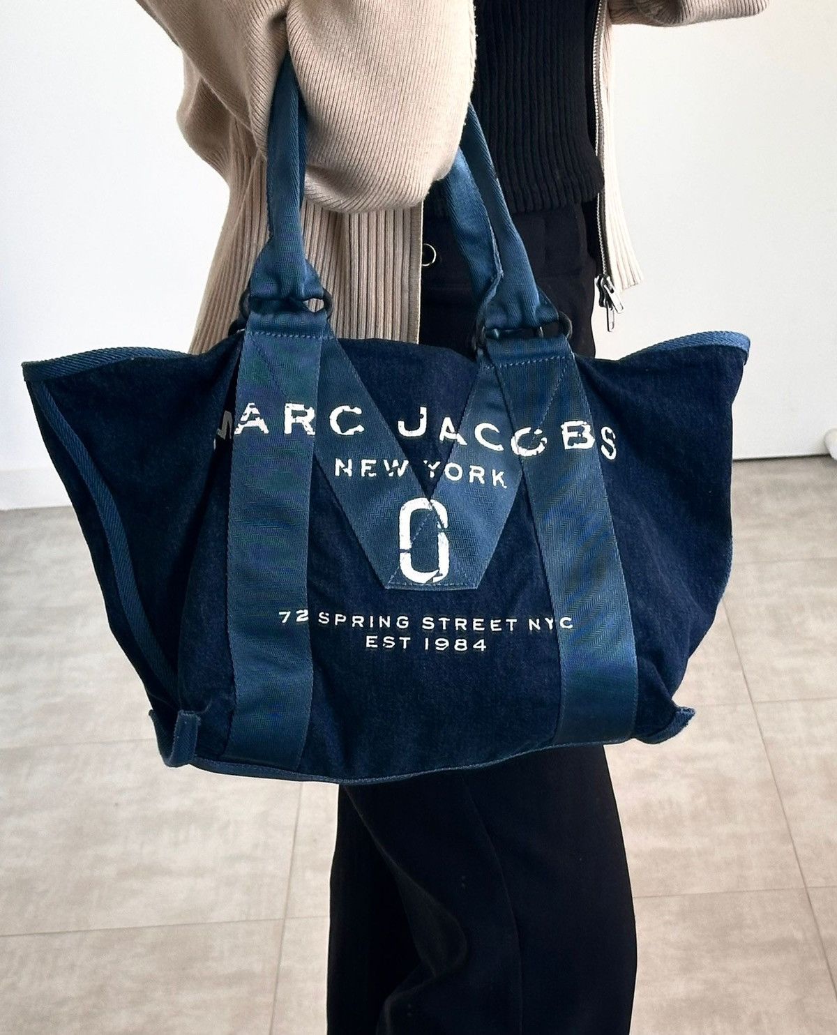 Marc Jacobs Marc Jacobs Denim Tote Bag Navy Blue (72 Spring Street NYC) Size ONE SIZE - 2 Thumbnail