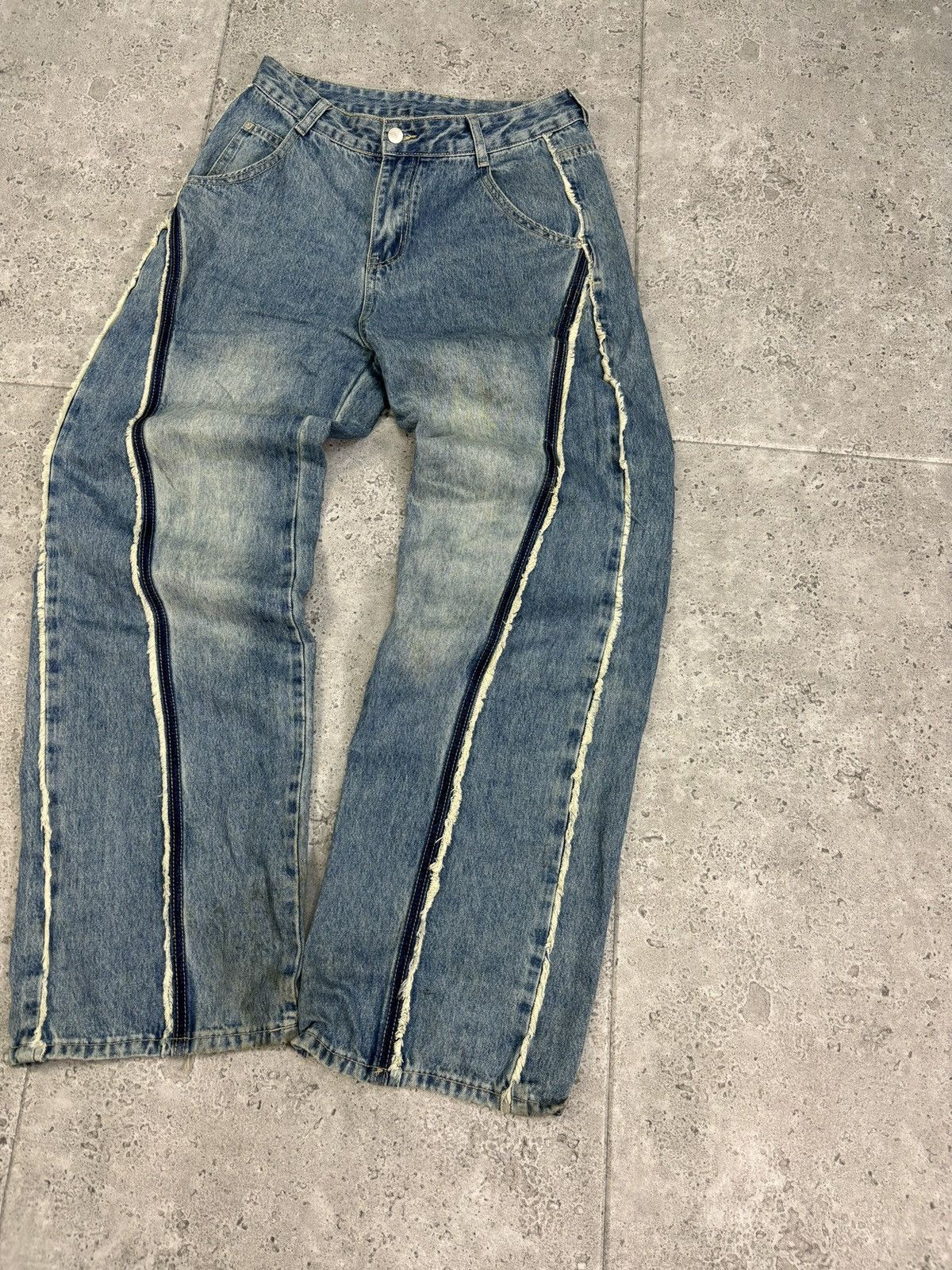 If Six Was Nine × Japanese Brand × Vintage 2000s Vintage Y2K Denim Flared Baggy Pants Distressed Hype Size US 32 / EU 48 - 4 Thumbnail