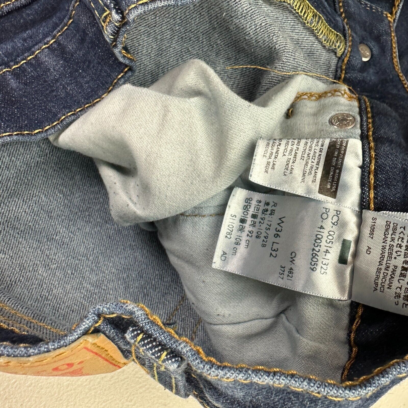 Levi's Levi's 514 Mens Jeans Regular Straight Mid Rise Size (34x32) Size US 36 / EU 52 - 8 Thumbnail