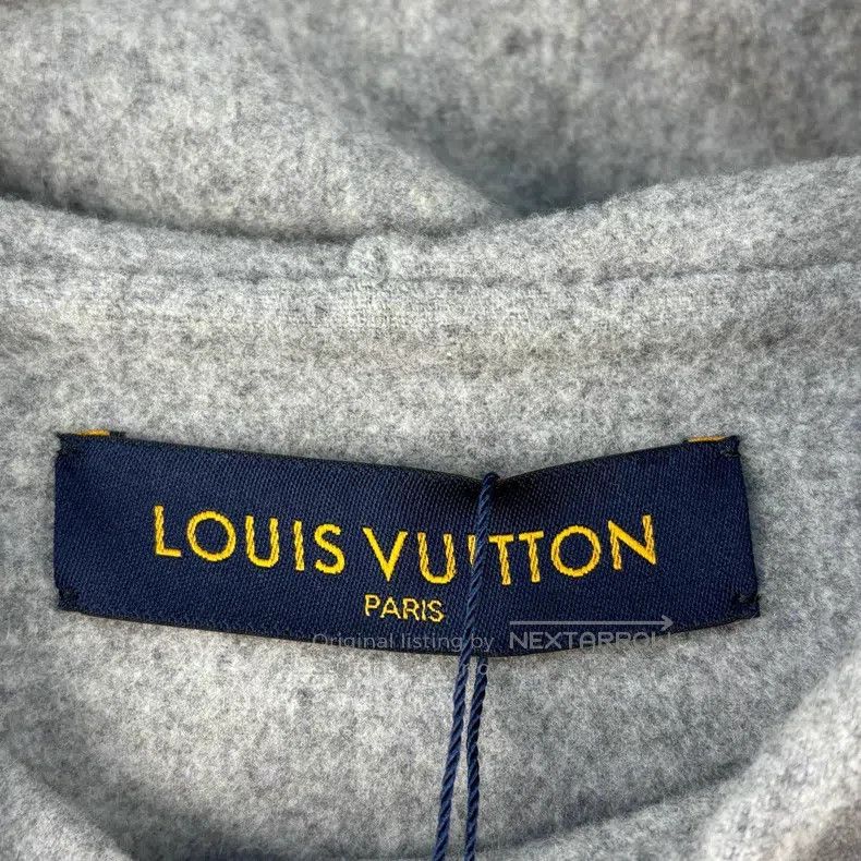 Louis Vuitton Louis Vuitton Solid cashmere-blend hooded sweatshirt Size US S / EU 44-46 / 1 - 4 Thumbnail