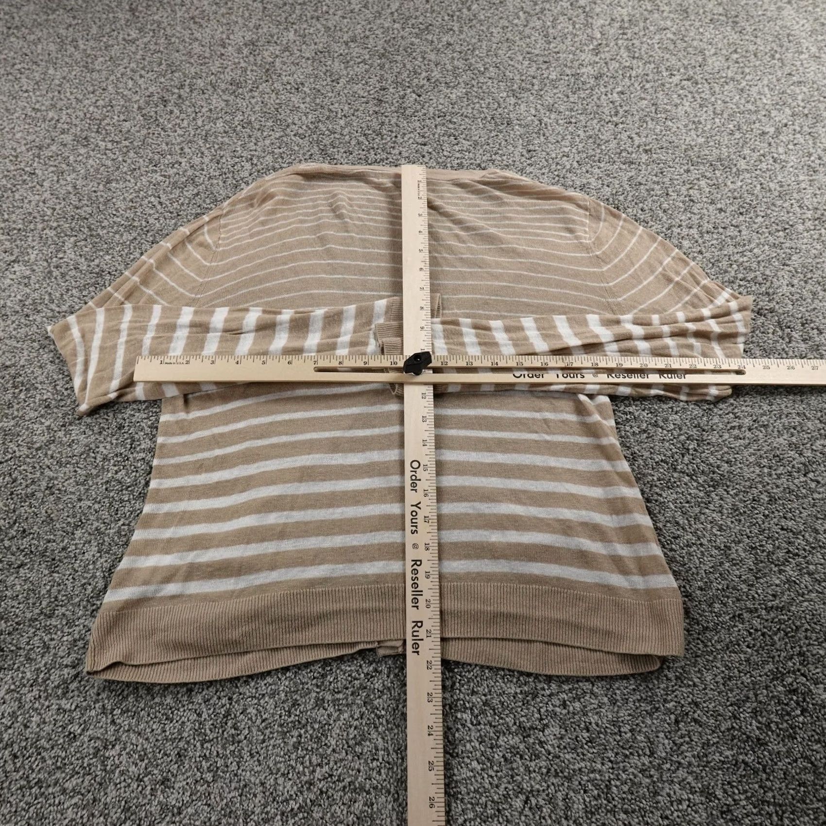 Banana Republic Banana Republic Cardigan Sweater Womens L Beige White Stripe Linen Lightweight V-Neck Long Sleeve Pockets Knit Size L / US 10 / IT 46 - 5 Thumbnail
