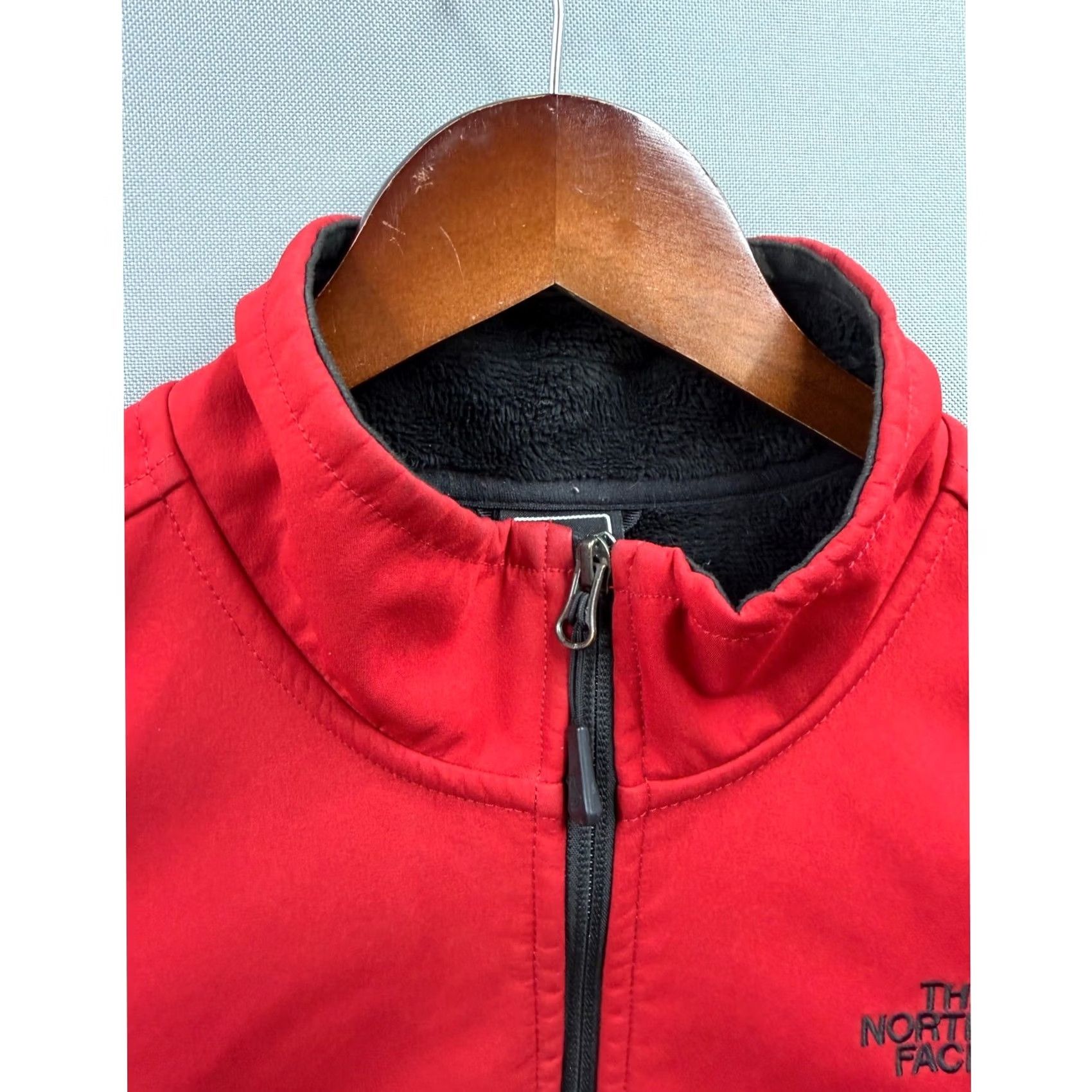 The North Face The North Face Windwall Softshell Jacket Mens Red Black Full Zip Fleece Lined Medium Size US M / EU 48-50 / 2 - 4 Thumbnail