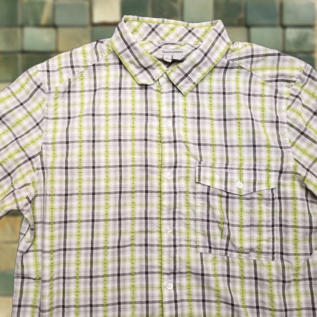 Vintage Craghoppers Shirt Mens L Green Plaid Button Short Sleeve Cotton Blend Casual Size US L / EU 52-54 / 3 - 1 Thumbnail