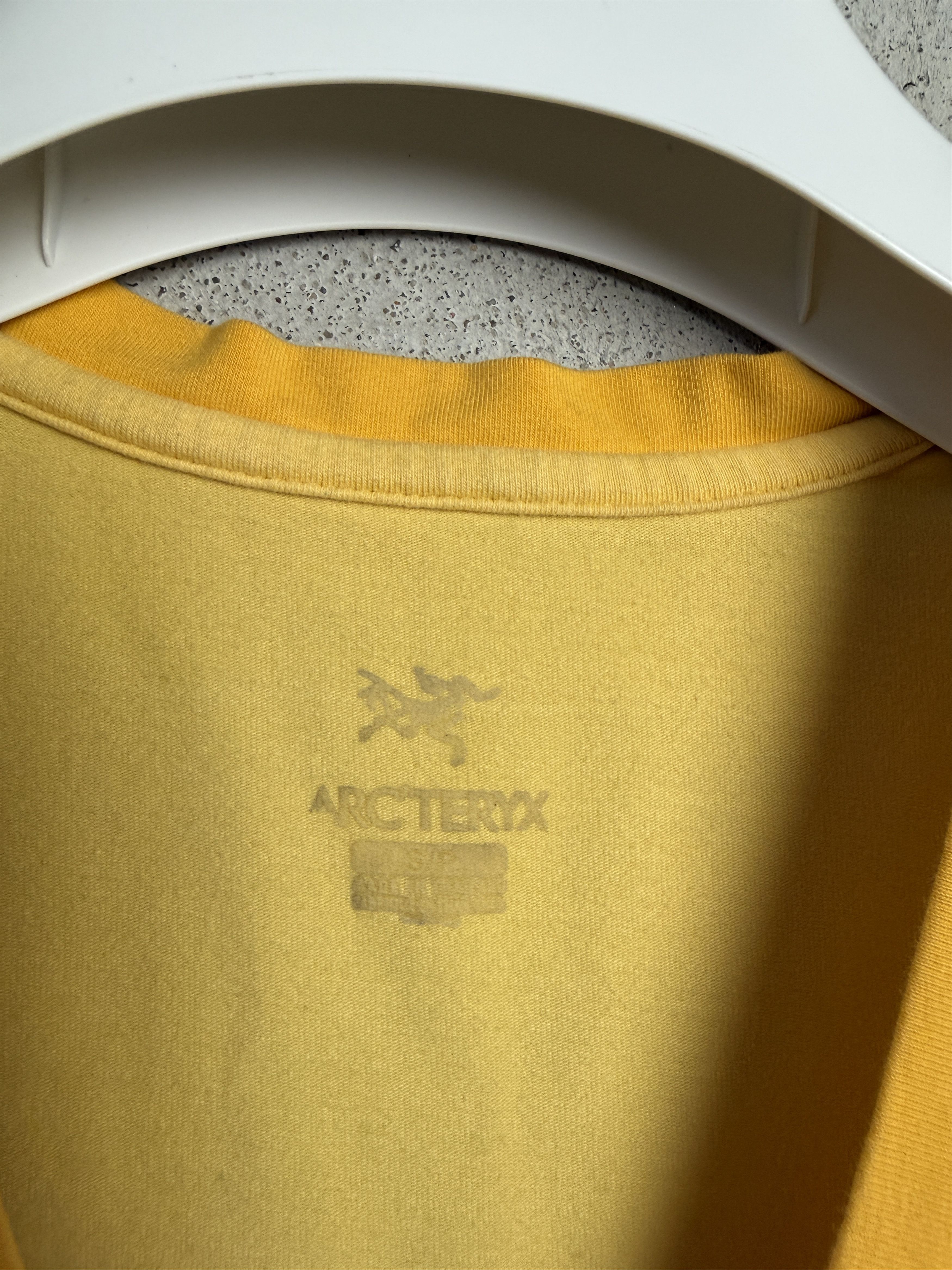 Arc'teryx Arc'teryx tank top t-shirt tee sport gorpcore outdoor Size S / US 4 / IT 40 - 3 Thumbnail