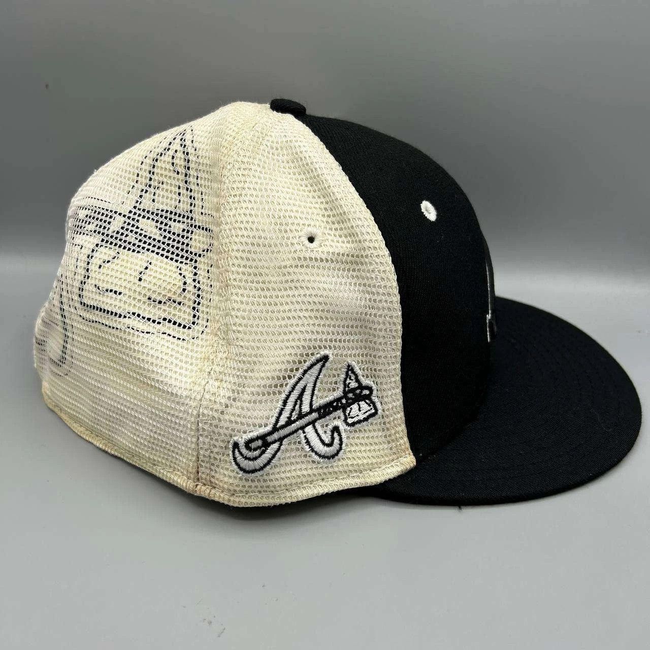 New Era Atlanta Braves Hat Men 8 Embroidered 59Fifty New Era Fitted Size ONE SIZE - 6 Thumbnail
