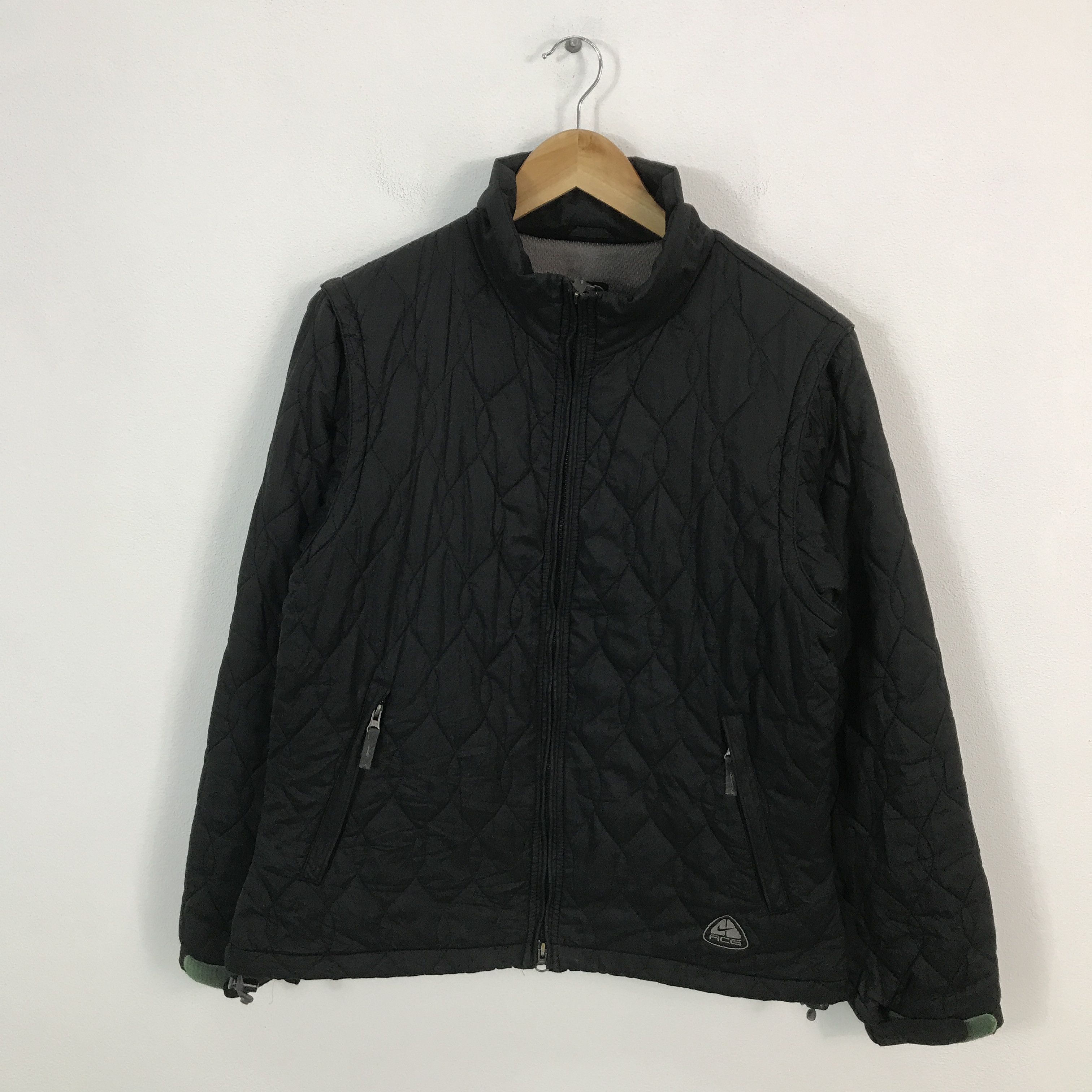 Nike × Nike ACG × Vintage Vintage Nike ACG Quilted Jacket Black Jacket Size US L / EU 52-54 / 3 - 1 Thumbnail