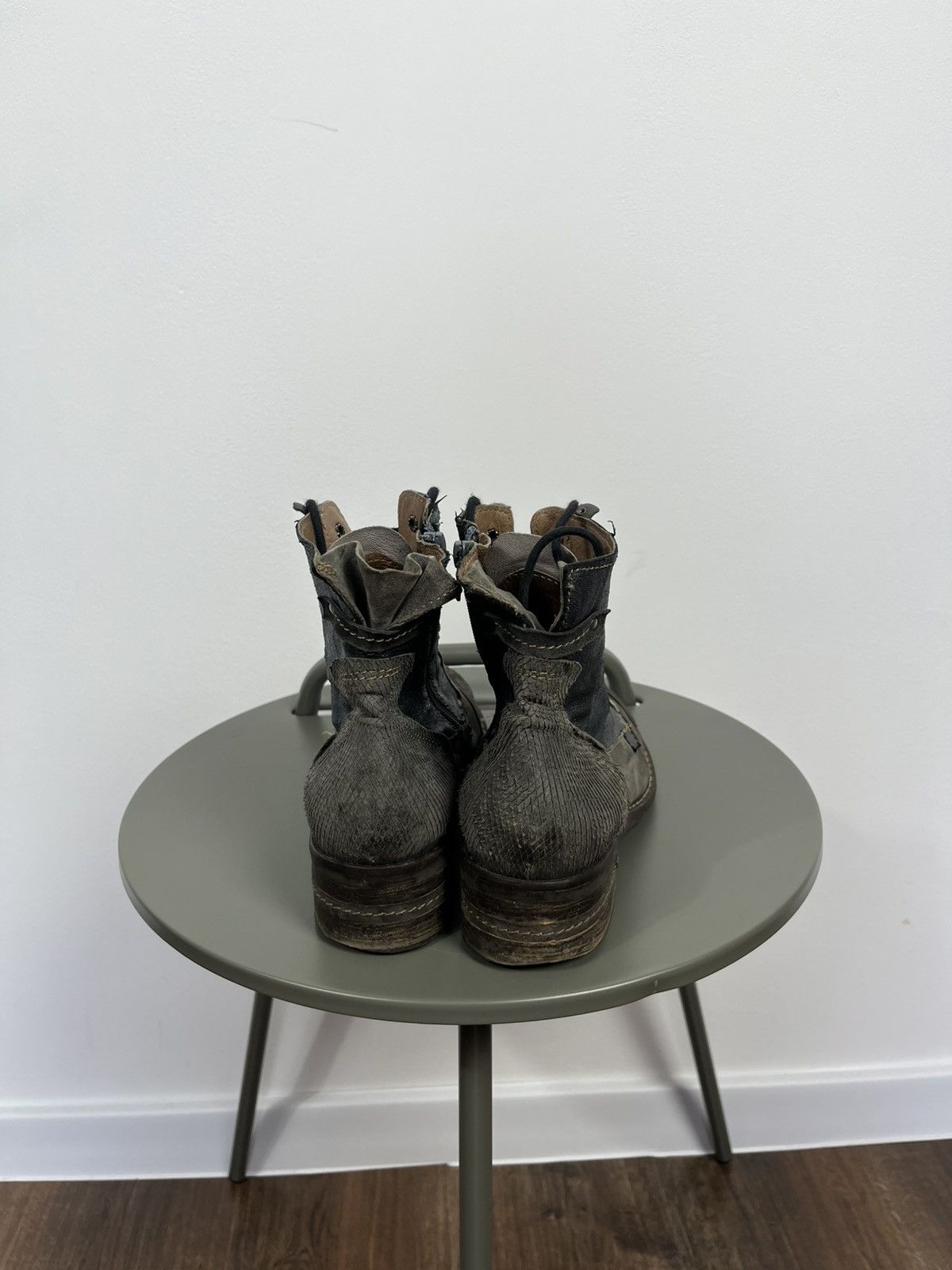 Vintage Avant-Garde Distressed Italian Mixed-Leather Combat Boots 40 Size US 9 / IT 39 - 5 Thumbnail