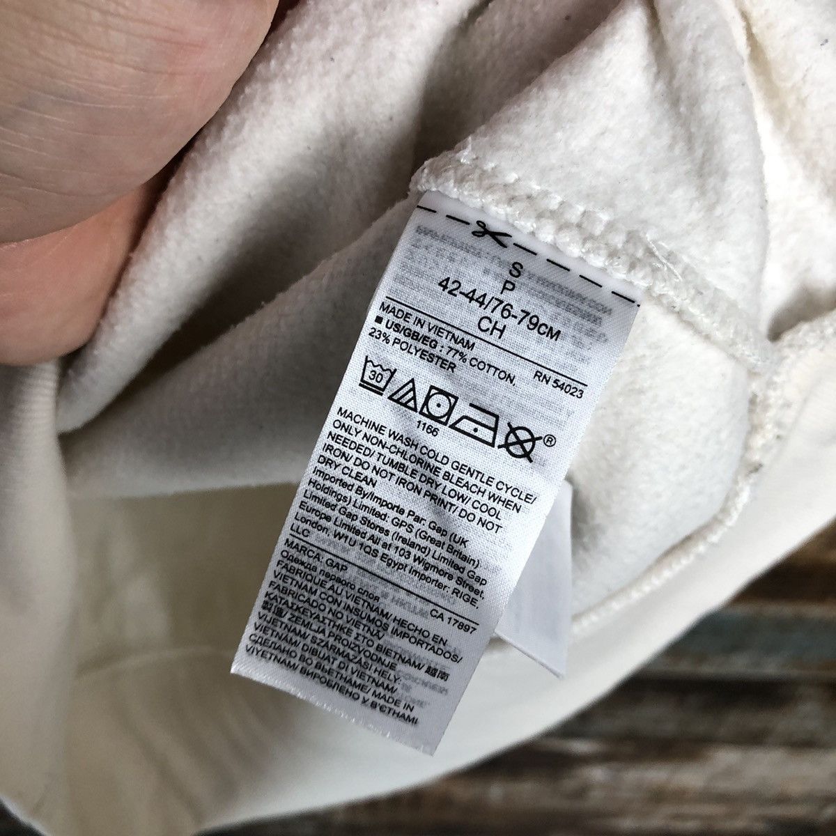 Gap × Vintage Gap vintage White Sweatshirt #A2230 Size US S / EU 44-46 / 1 - 11 Thumbnail