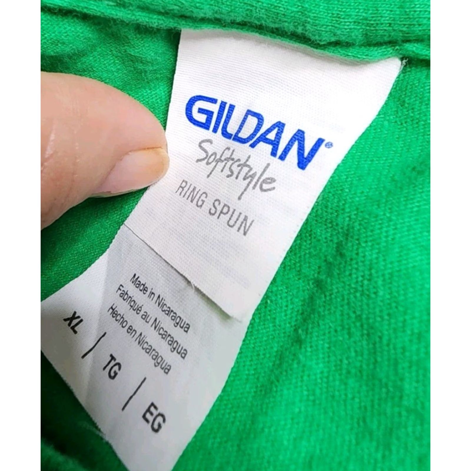 Gildan VINTAGE Gildan Men's XL T-Shirt Double-Sided Pub Brewery Irish Toucan_short Sleeve Green Cotton 2000s Size US XL / EU 56 / 4 - 4 Thumbnail