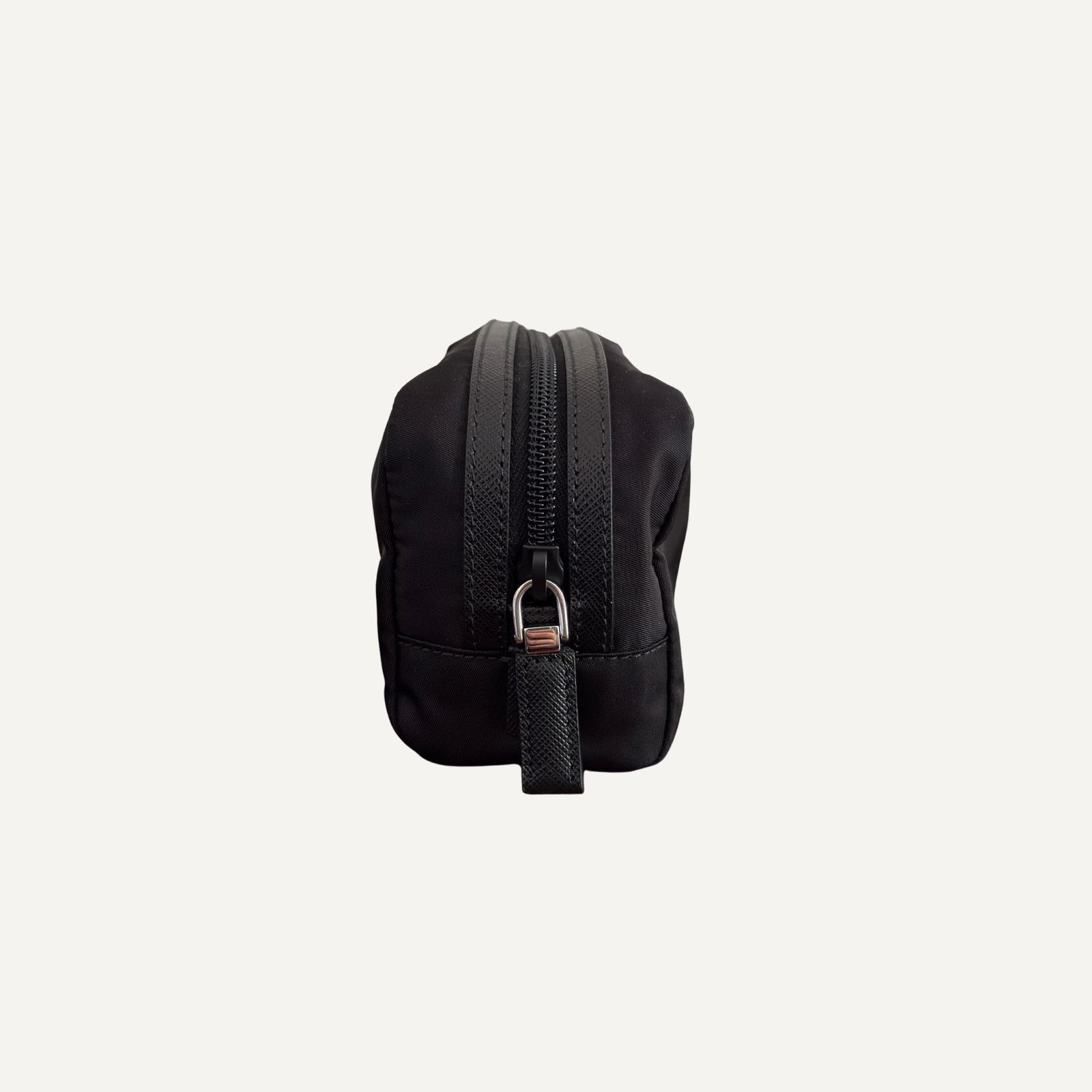 Prada Prada Re-Nylon Triangle Logo Toiletry Pouch Black Size ONE SIZE - 4 Thumbnail