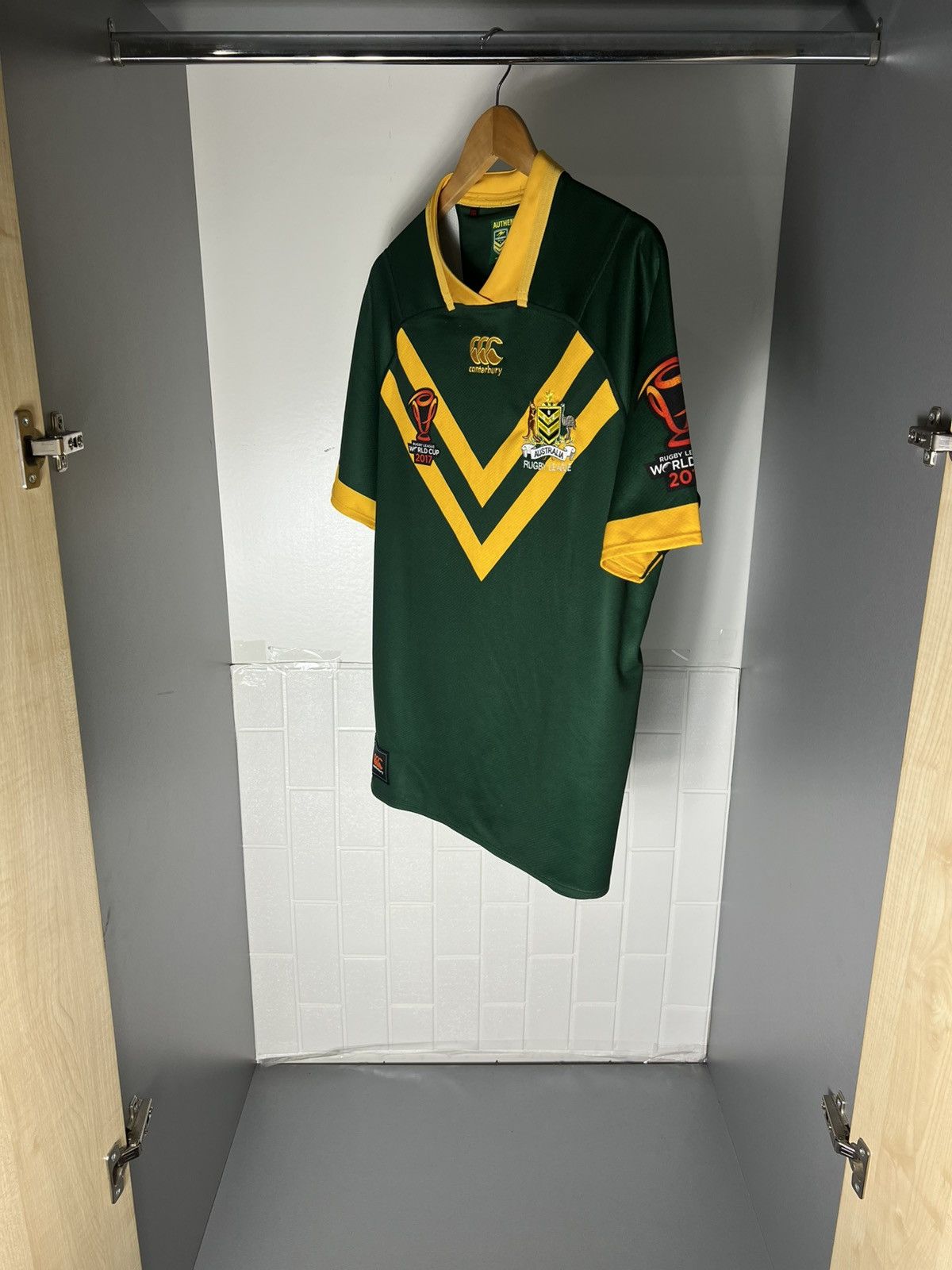 Canterbury of New Zealand VINTAGE CANTERBURY NRL AUSTRALIA RETRO RUGBY JERSEY Y2K 90s Size US XL / EU 56 / 4 - 10 Thumbnail