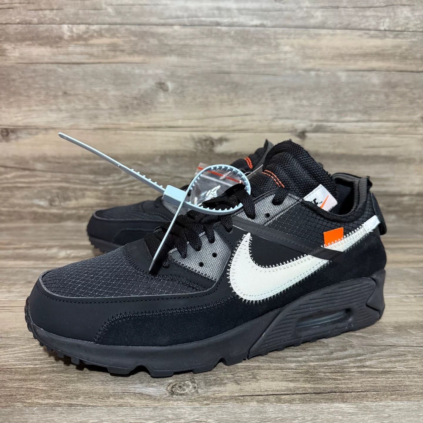 Off-White Off-White MAX 90 Black Lowtop Sneakers 44 Men Size US 10.5 / EU 43-44 - 1 Thumbnail