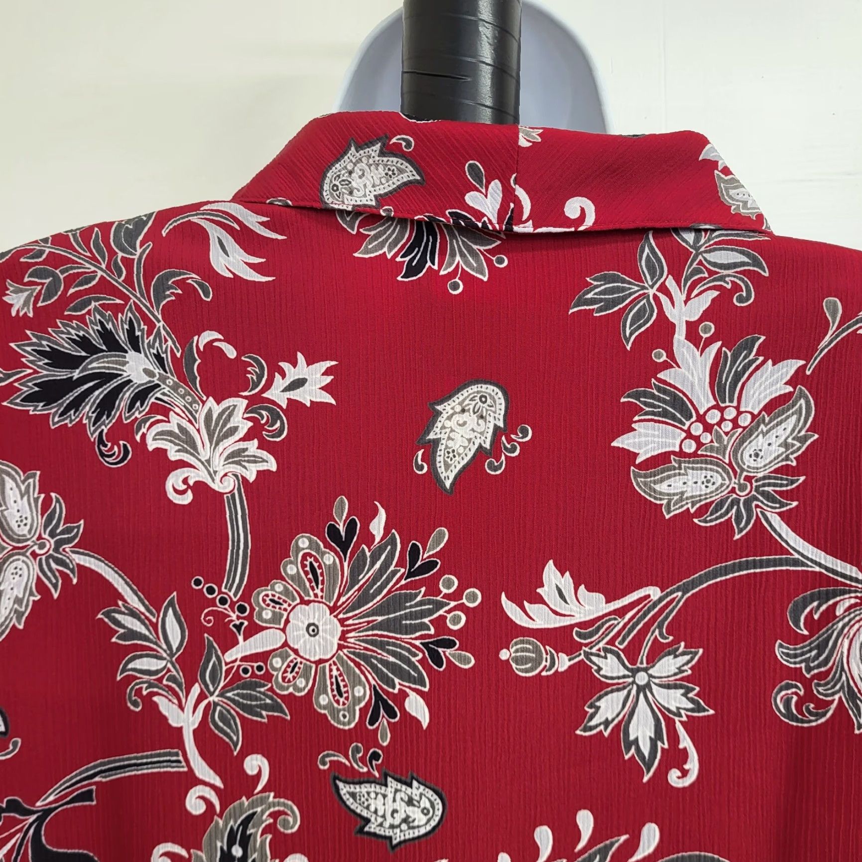 Vintage Alfred Dunner Top Woman's 18W Floral Paisley Black Long Sleeve Blouse Shirt Shirt Size XXL / US 16-18 / IT 52-54 - 7 Thumbnail