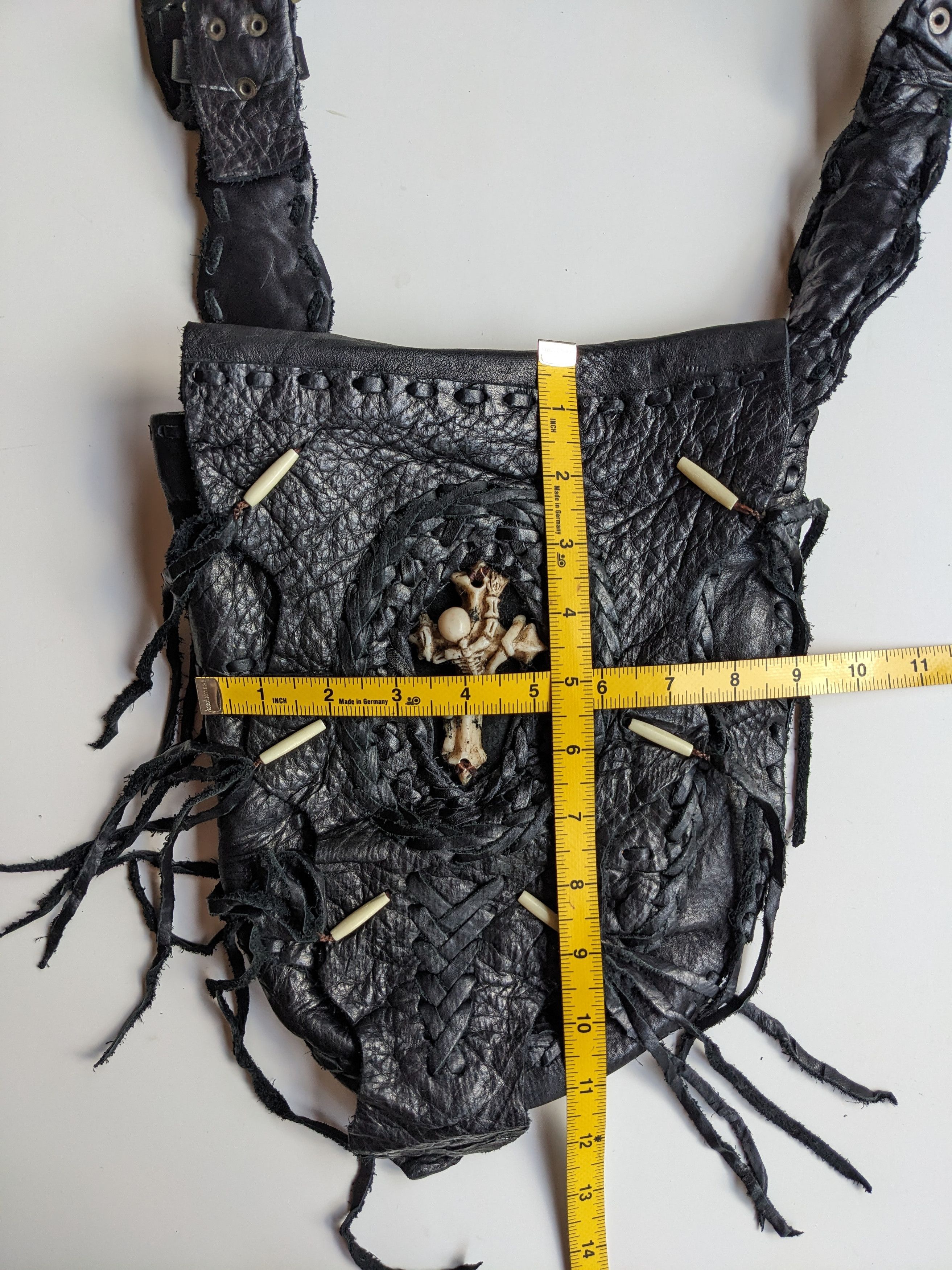 KMRii Cross bones gothic cowhide sling bag Size ONE SIZE - 12 Thumbnail