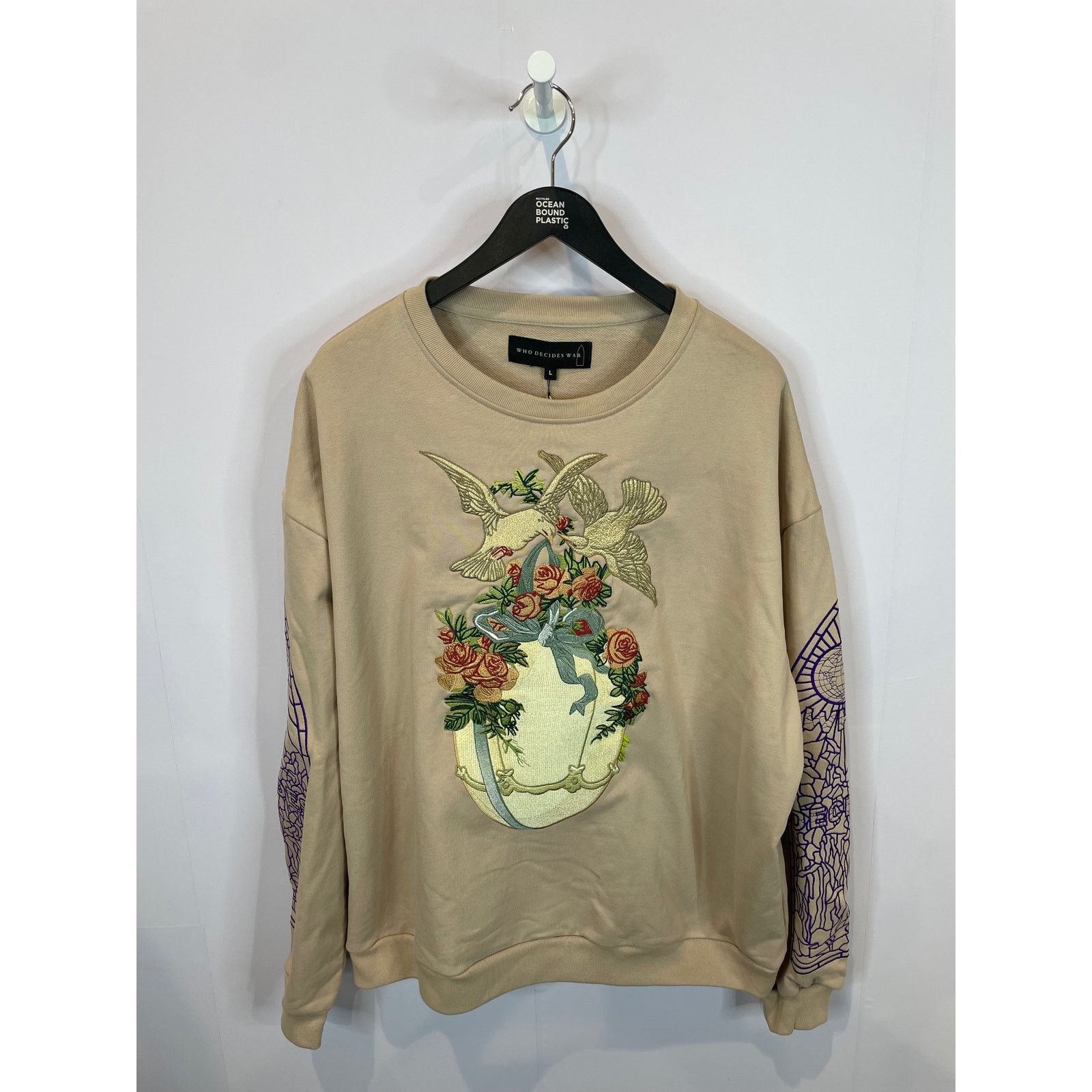 Who Decides War WDW Gift Crewneck Sweater Large Size US L / EU 52-54 / 3 - 1 Thumbnail