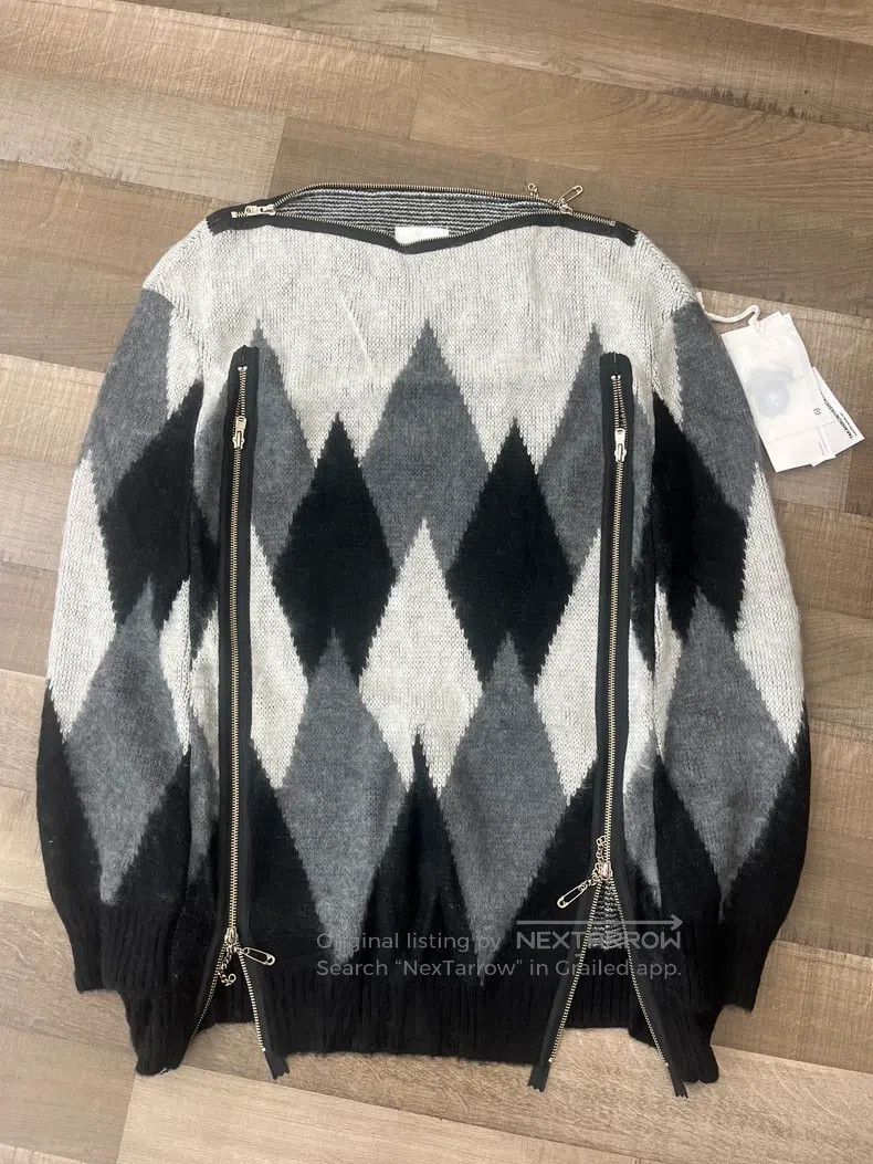 Takahiromiyashita The Soloist. Takahiromiyashita The Soloist. Size OS Diamond pin zipper c Size US M / EU 48-50 / 2 - 2 Thumbnail