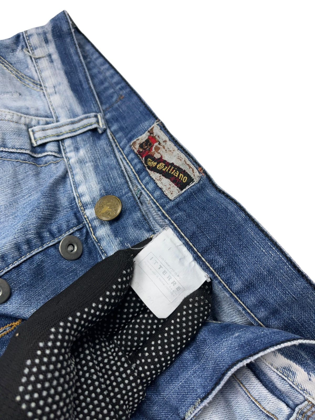 John Galliano × Vintage Vintage John Galliano Denim Shorts Distressed Style y2k Size US 29 - 7 Thumbnail