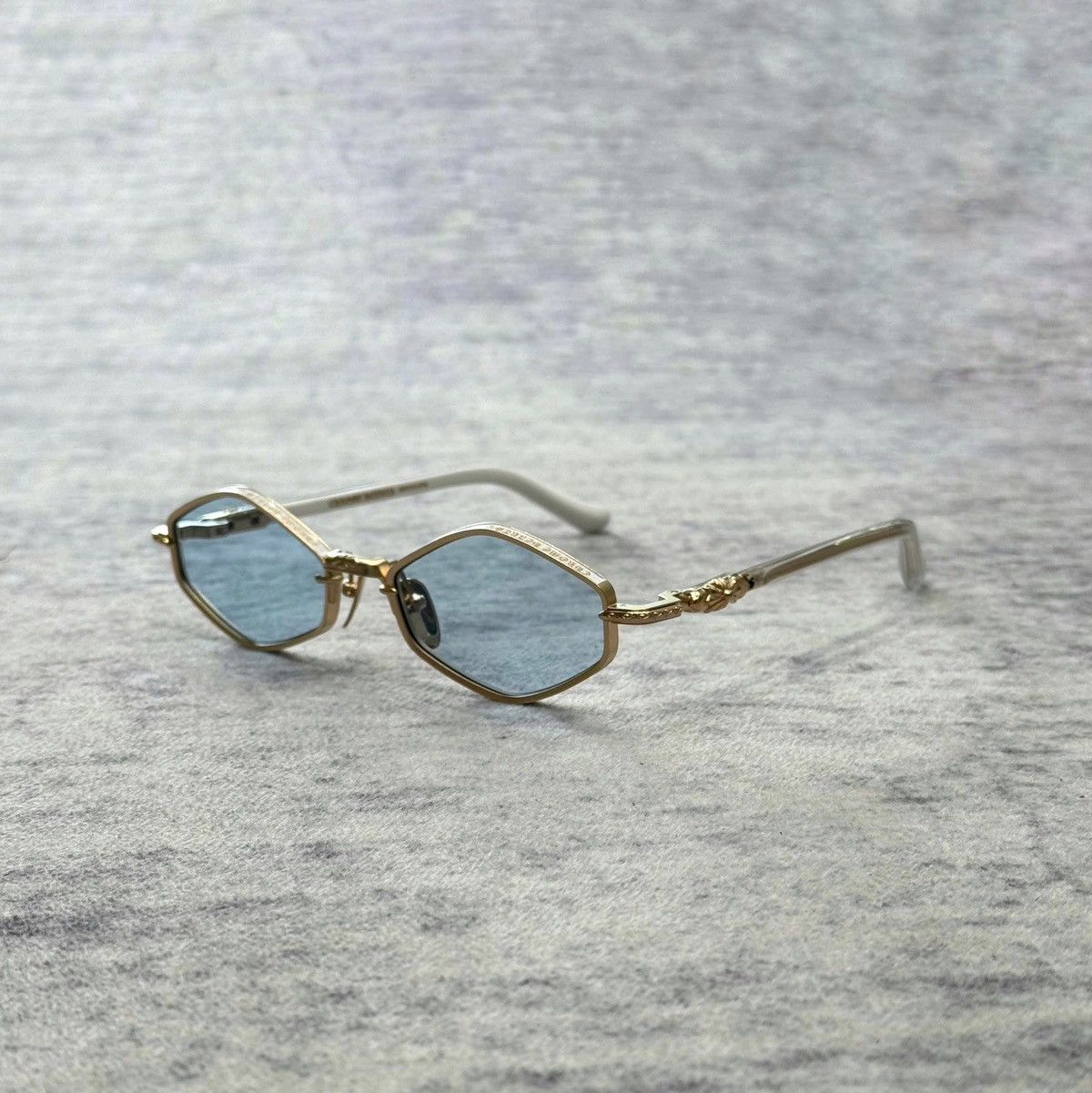 Chrome Hearts CHROME HEARTS NIP SLIP Matte Gold Plated/White-White Size ONE SIZE - 1 Thumbnail