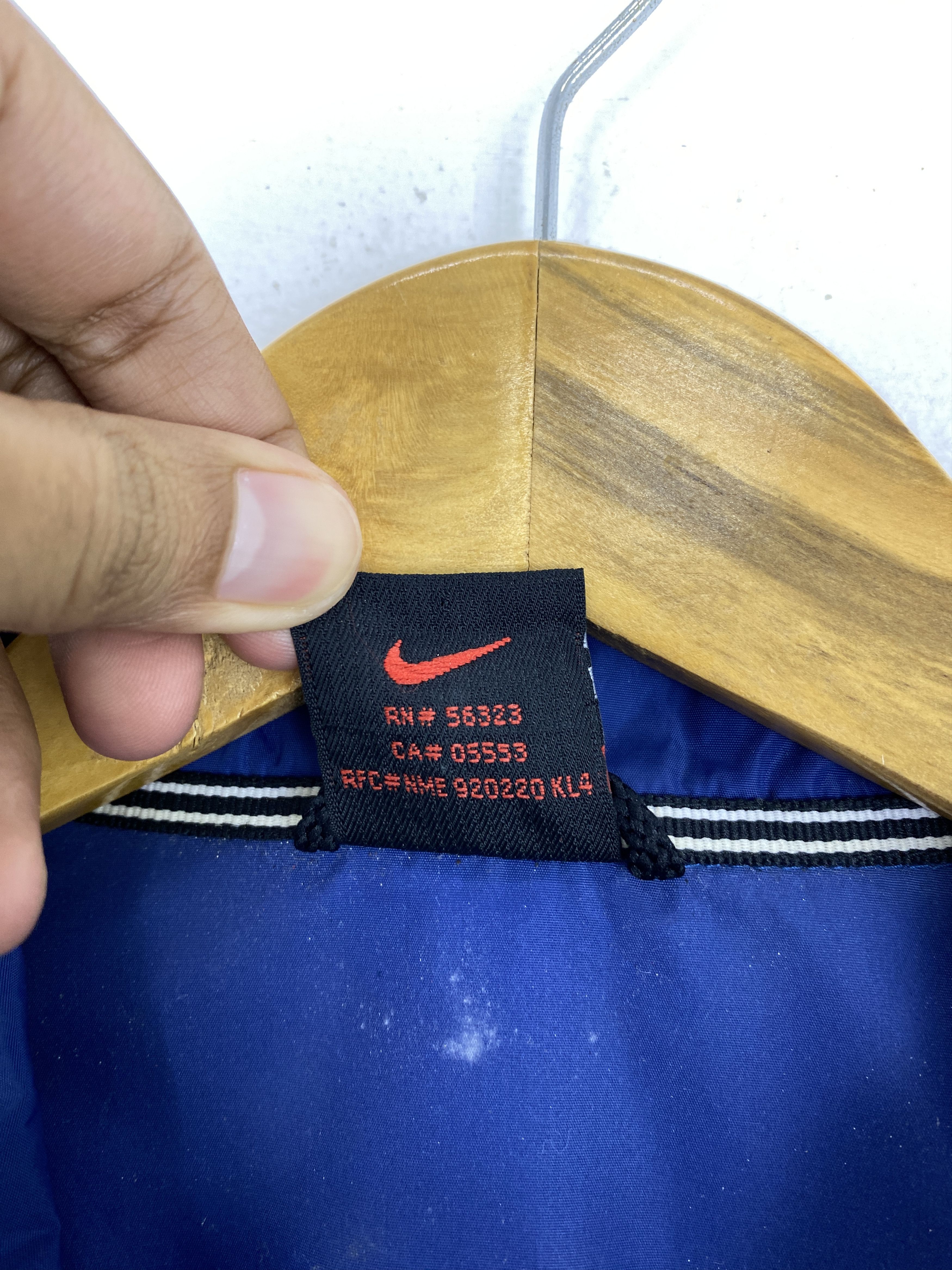 Nike Vintage 90s Nike Zipper Up Light Jacket Windbreaker WN0004 Size US L / EU 52-54 / 3 - 8 Thumbnail